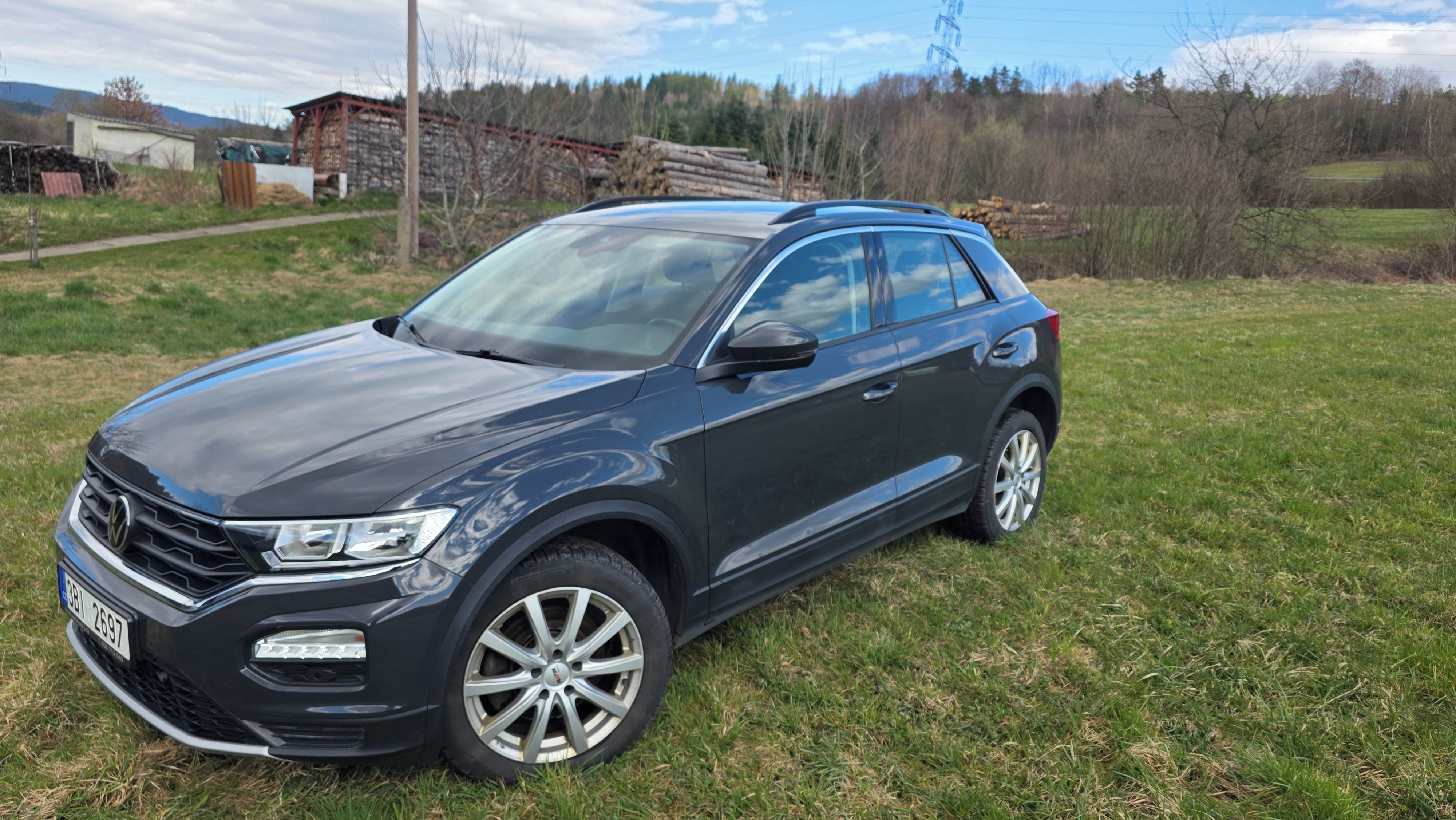 Volkswagen T-Roc - fotka 2