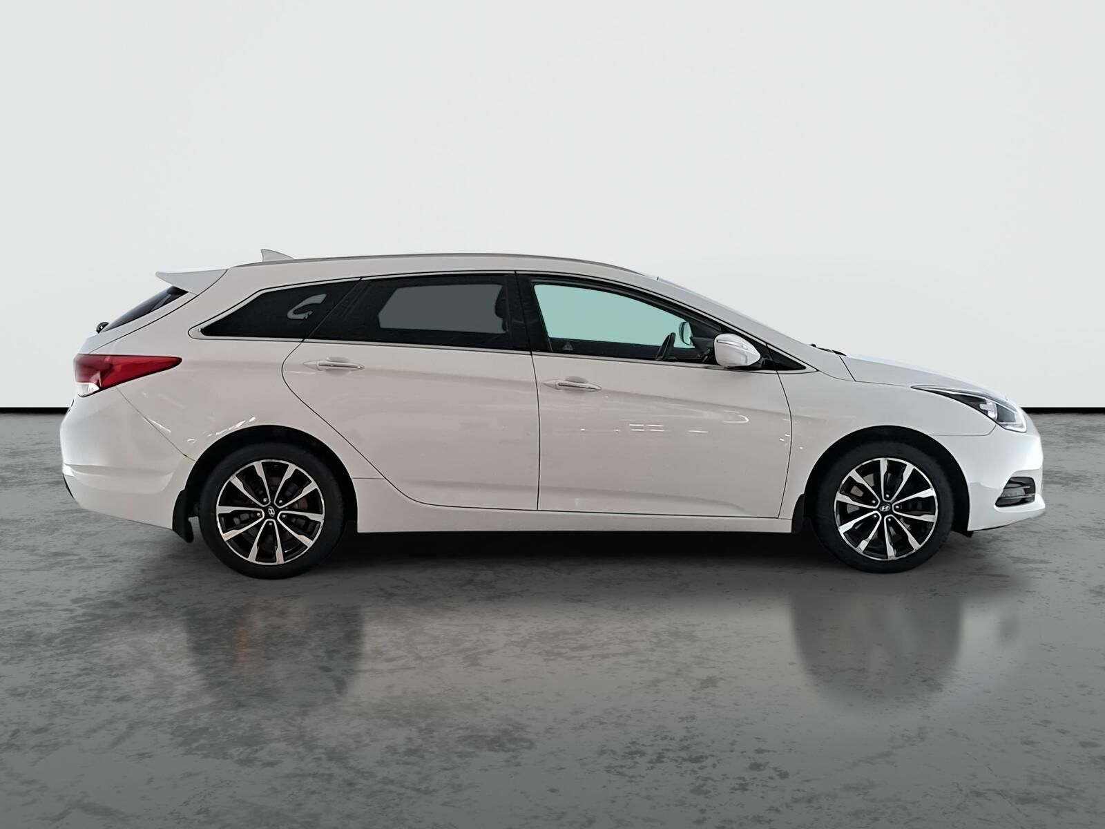 Hyundai i40, 1.7 CRDi, ČR,1.maj, Navi - fotka 6