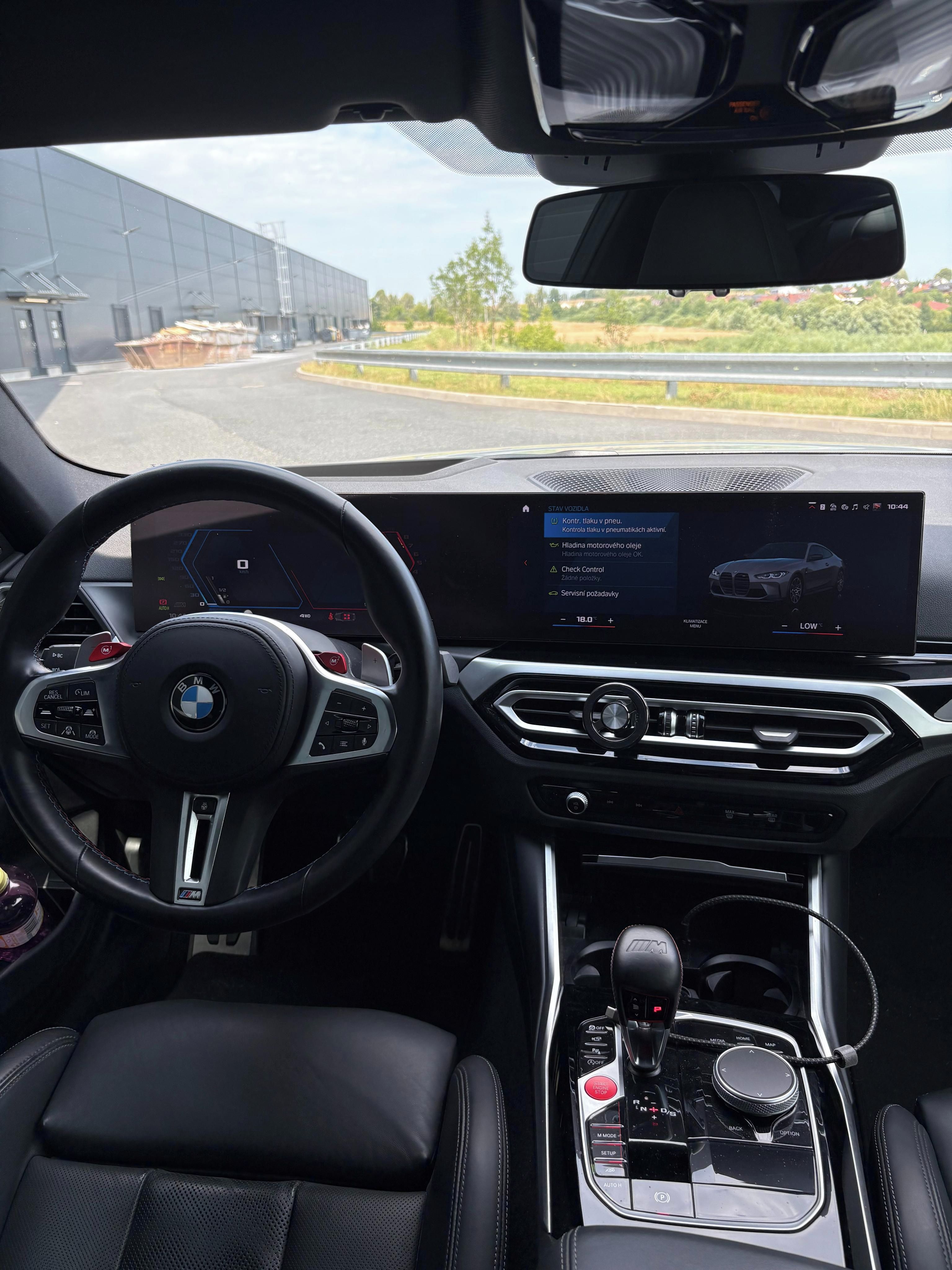 BMW M4, BMW M4 Competition / xDrive - fotka 3