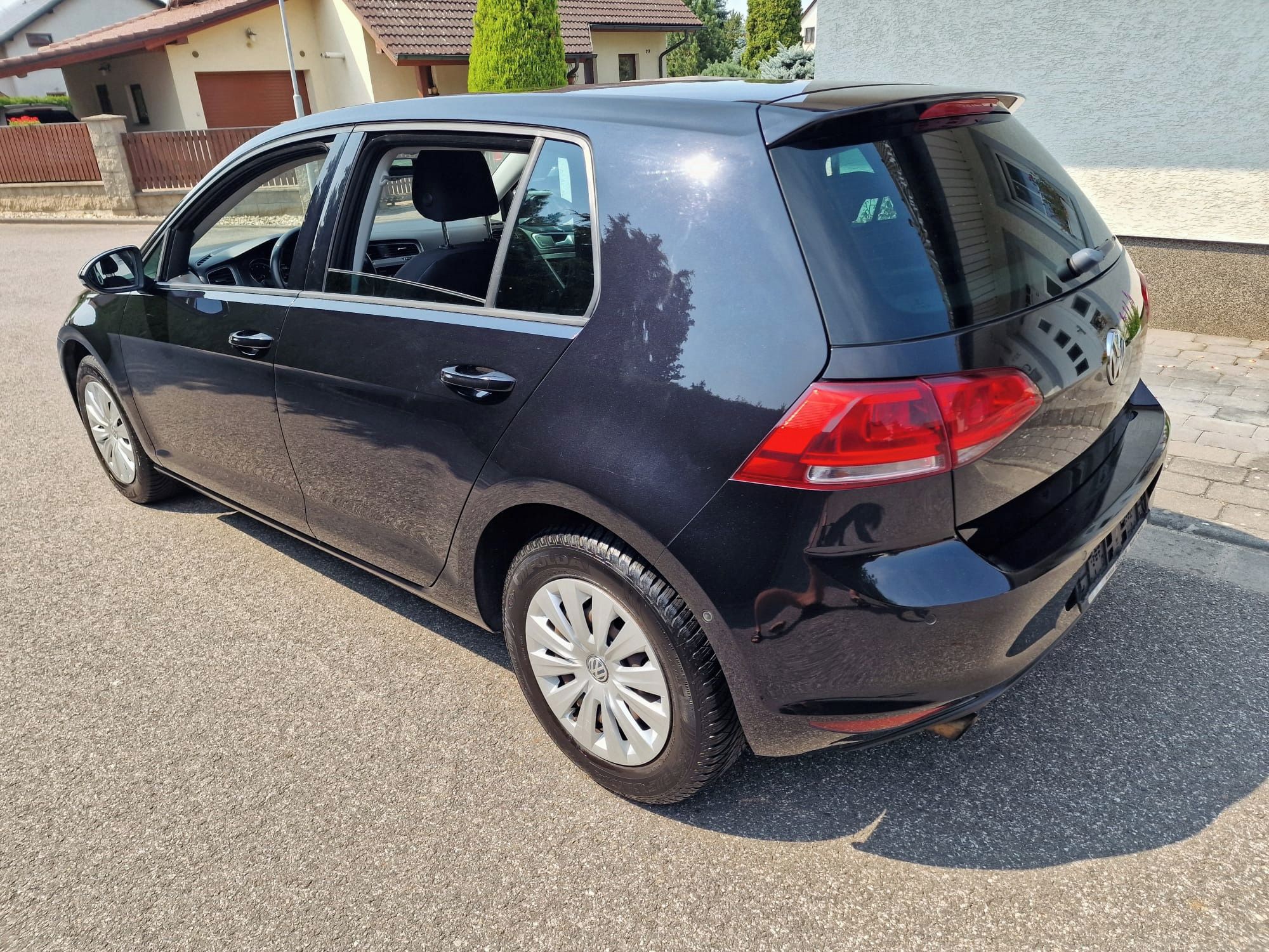 Volkswagen Golf - fotka 3