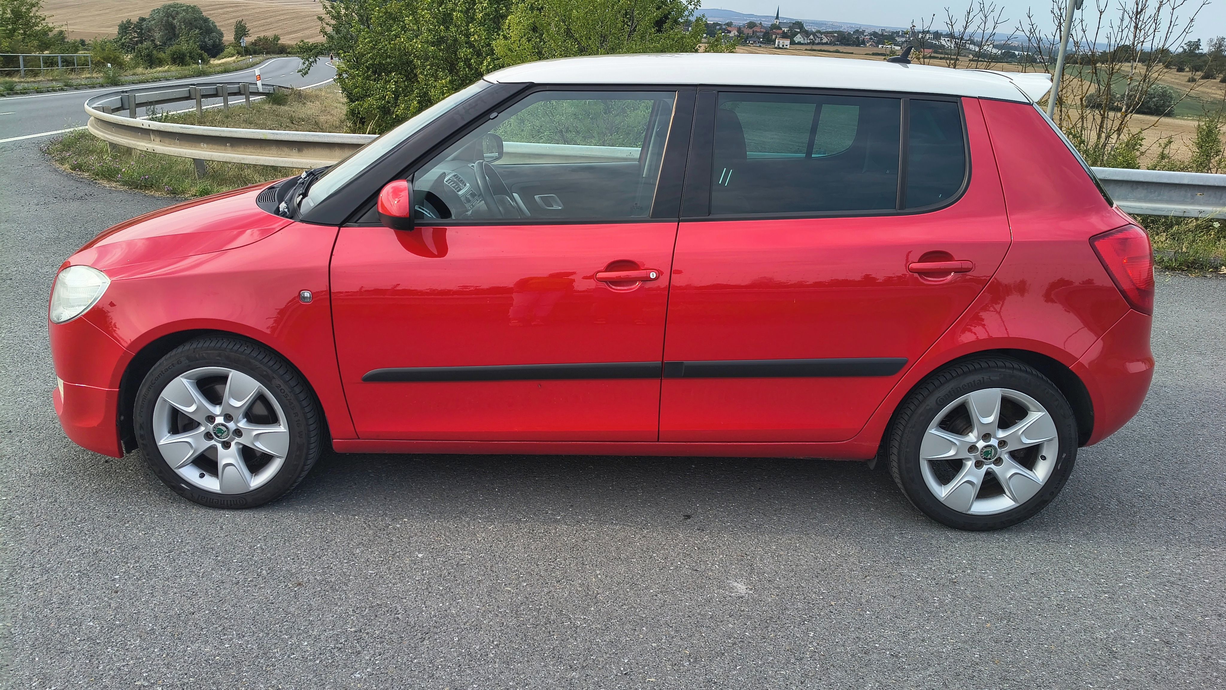 Škoda Fabia, 1.9tdi 77kw Sportline po 1.maj - fotka 5