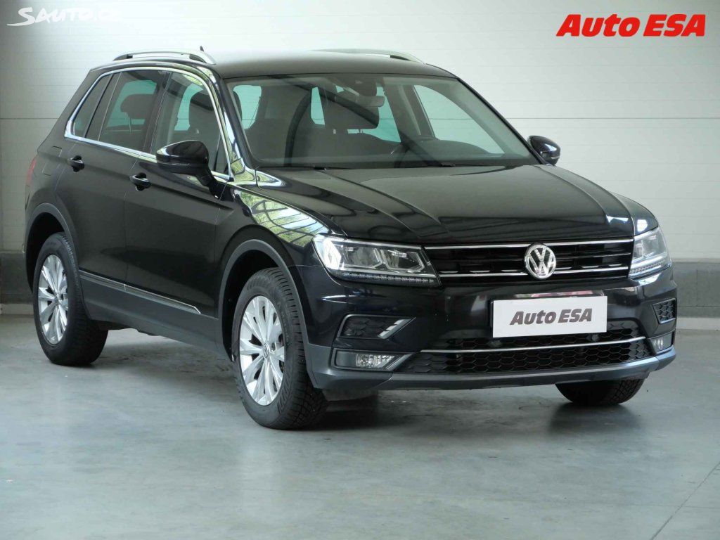 Volkswagen Tiguan, 2.0TSi 4x4,DSG,LED