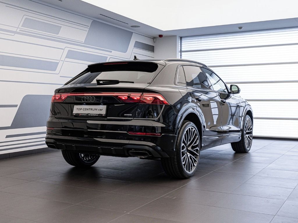 Audi Q8, SUV 50 TDI quattro - fotka 5