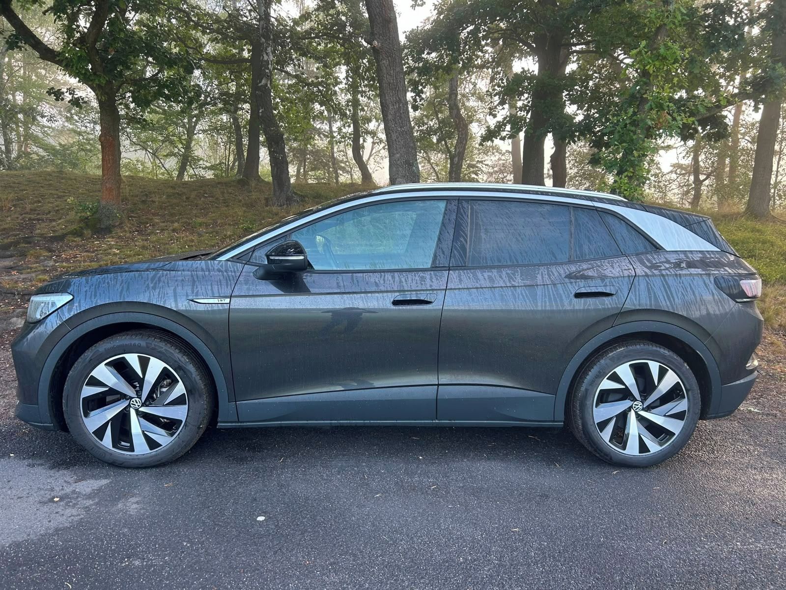 Volkswagen ID.4, 150 kW, 82 kWh, tažné, SOH 88% - fotka 2