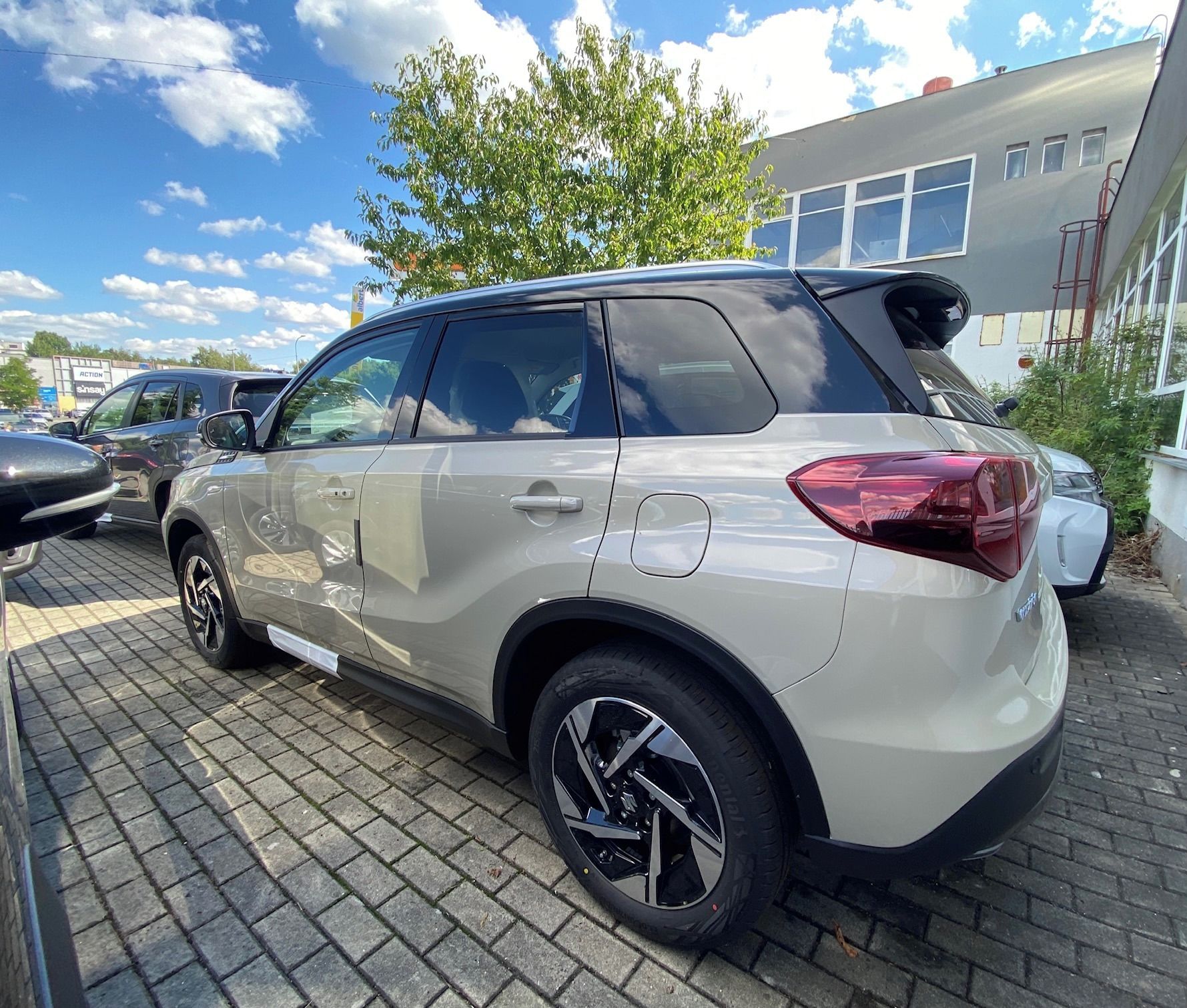 Suzuki Vitara, 1.4 elegance 4x4 Hybrid A9N - fotka 2