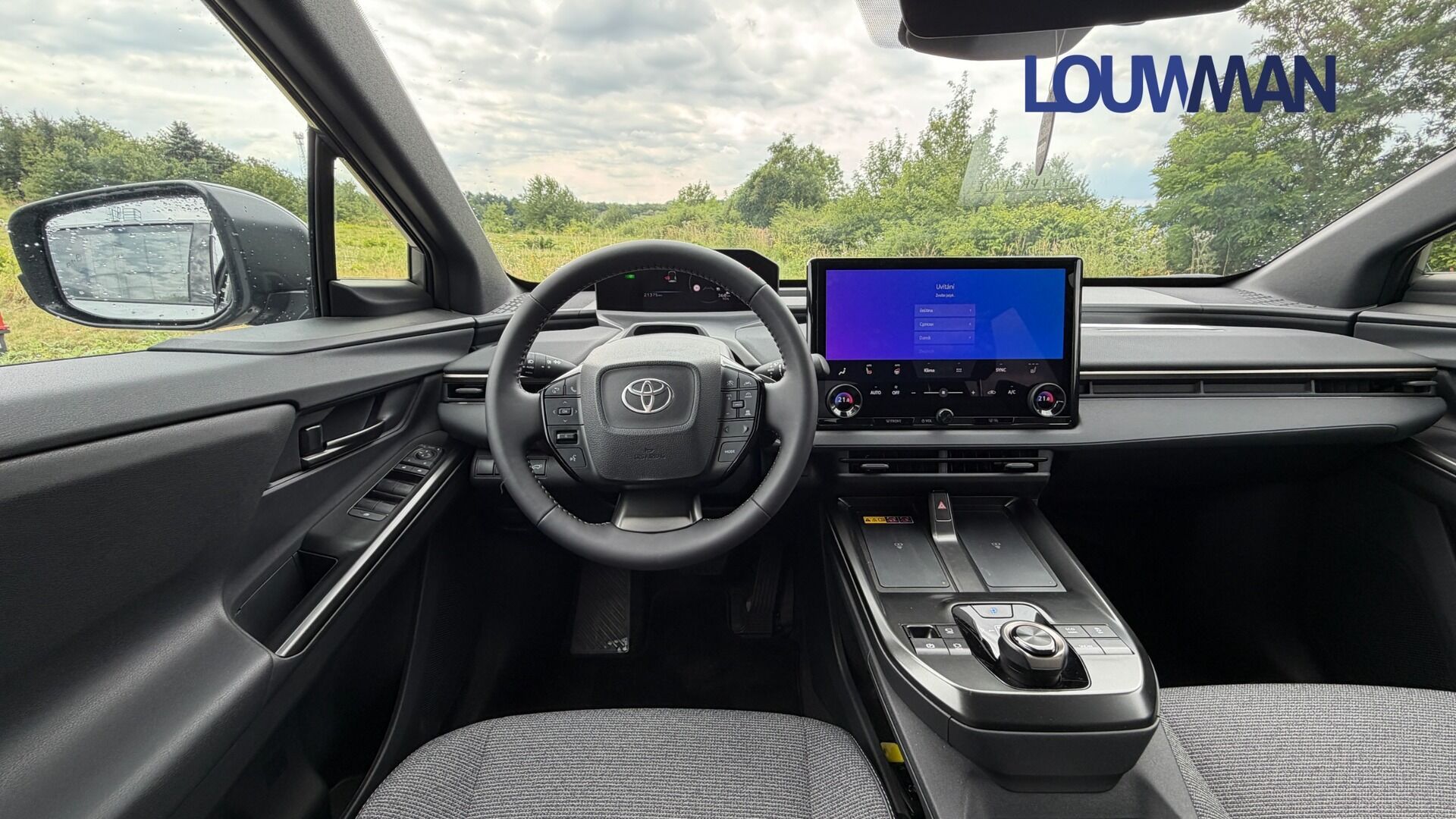 Toyota bZ4X, BEV Style - fotka 5