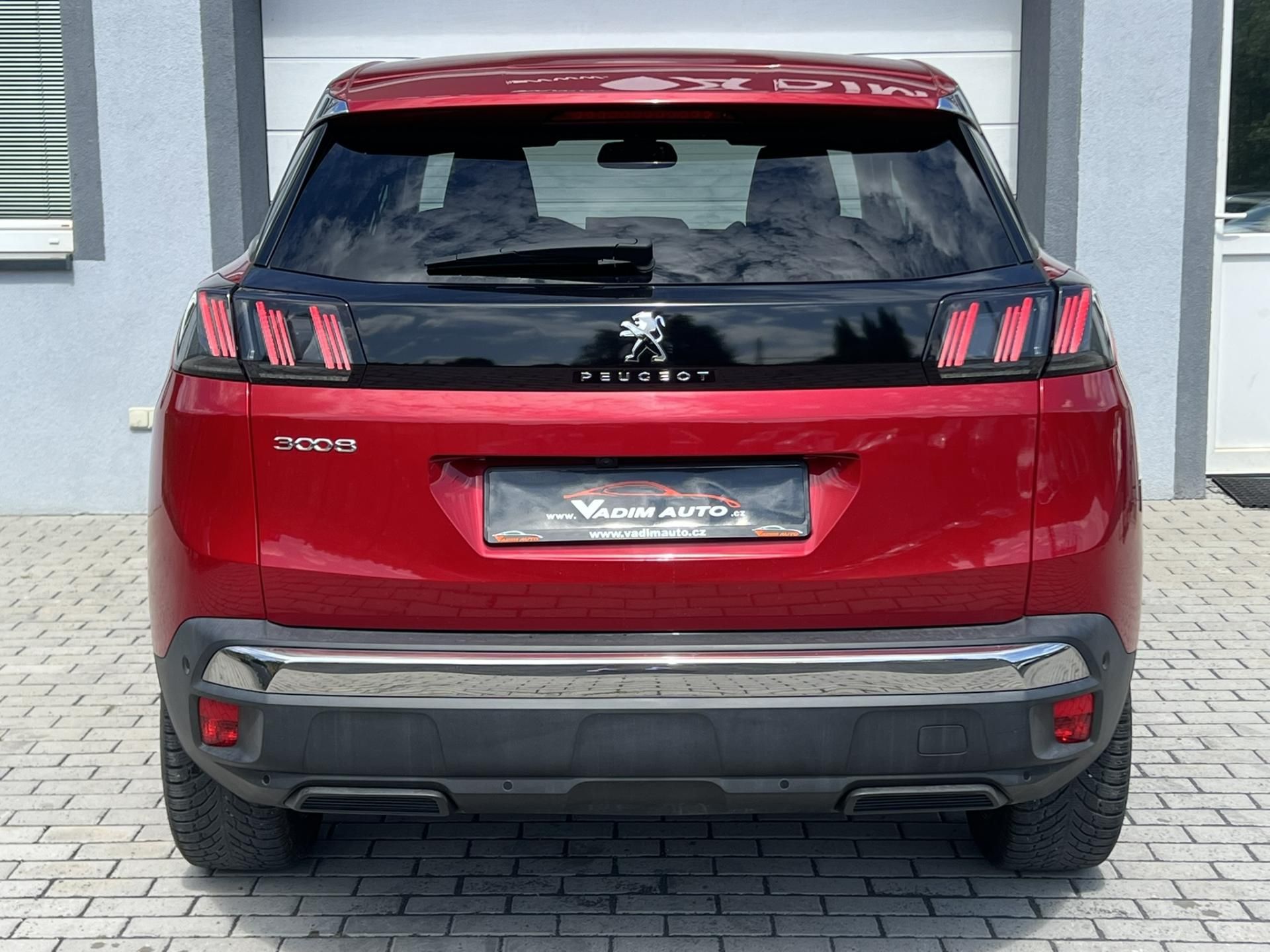 Peugeot 3008, 1.5 HDI 130K AUT ALLURE ČRNOVÉ - fotka 6