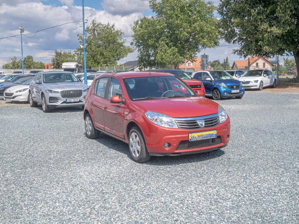 Dacia Sandero, ČR 1.2i 55KW KLIMA – 1 MAJITEL - fotka 3