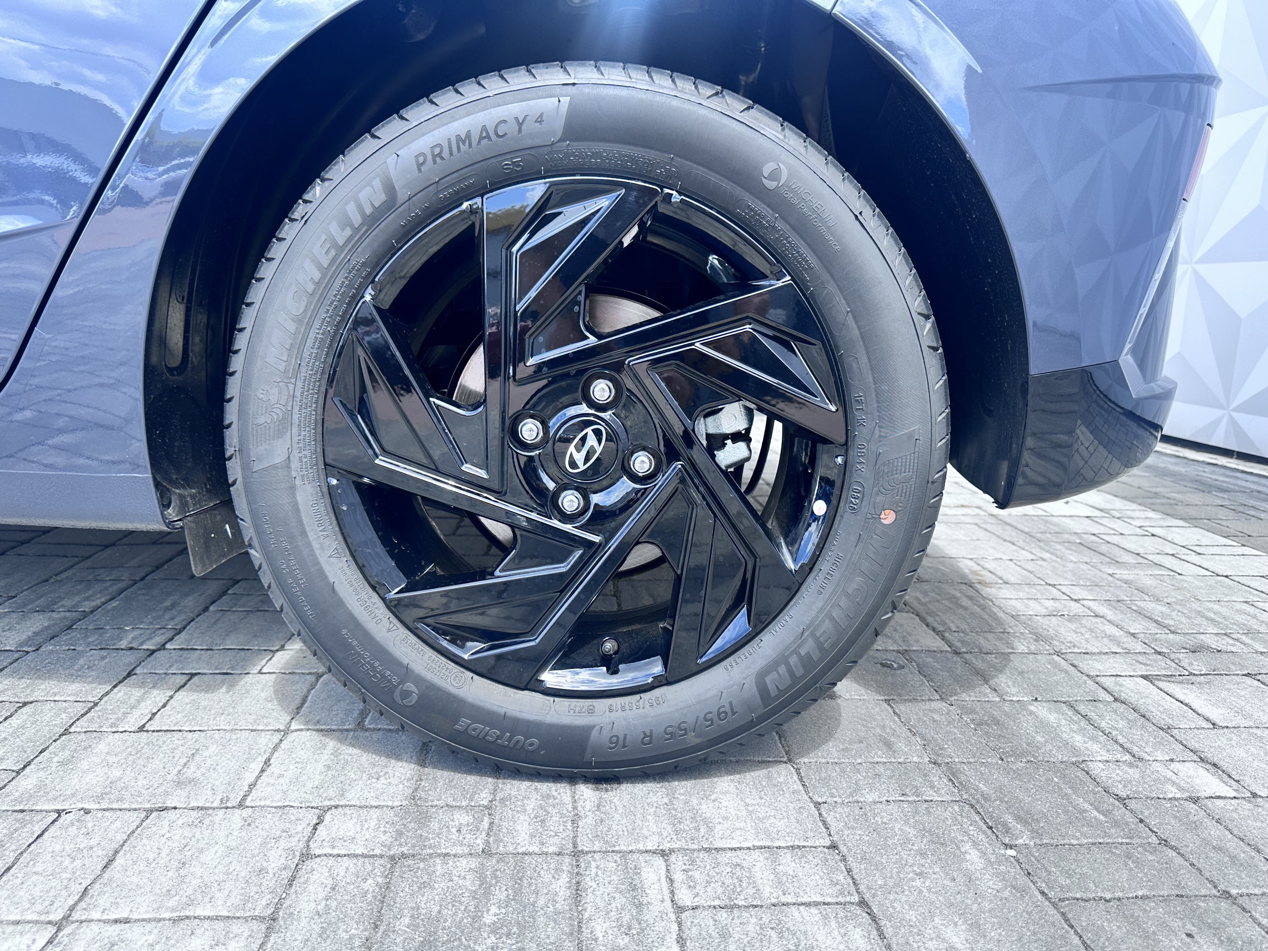 Hyundai i20, 26 1.0 T-GDI DCT GO PLUS! - fotka 3