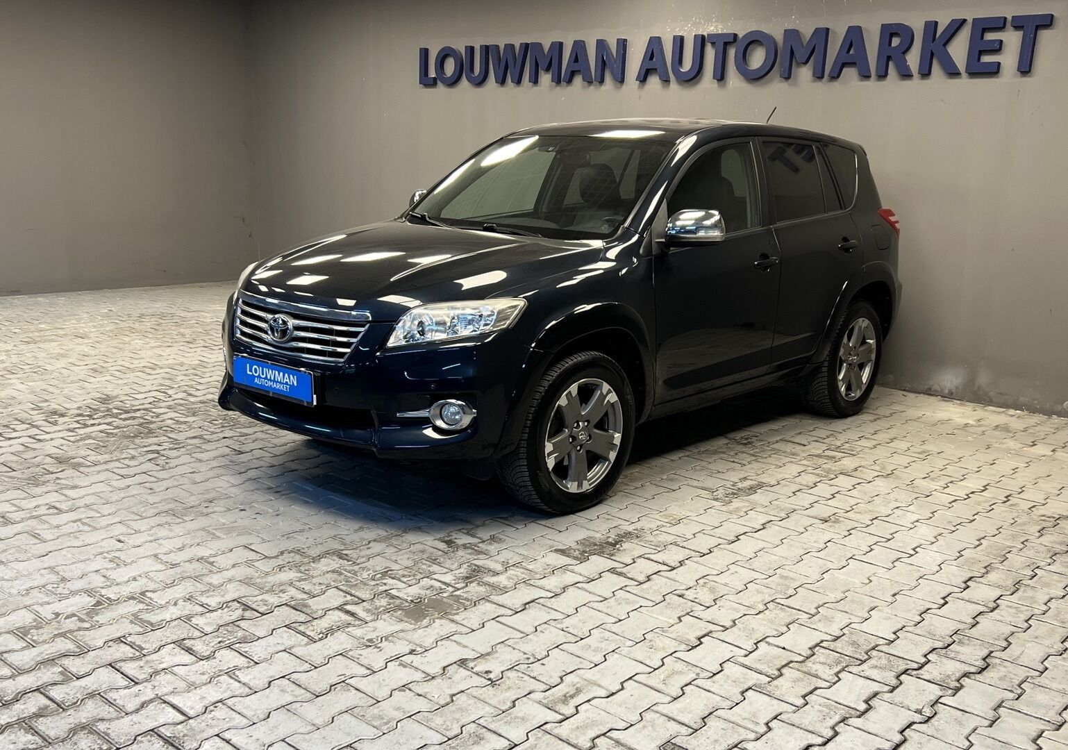Toyota Rav4, VVT-i LUX 4x4 AT