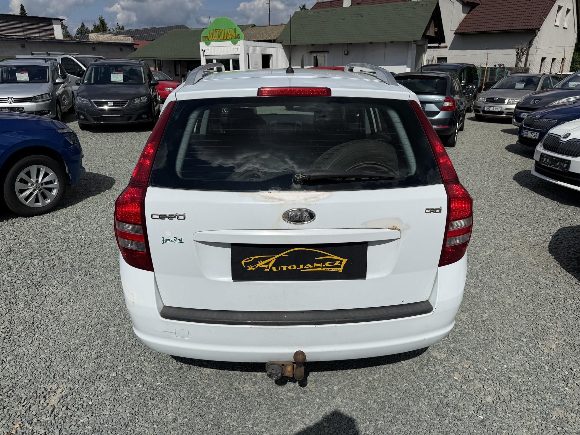 Kia Cee´d, 1.6 CRDi KOMBI - fotka 5