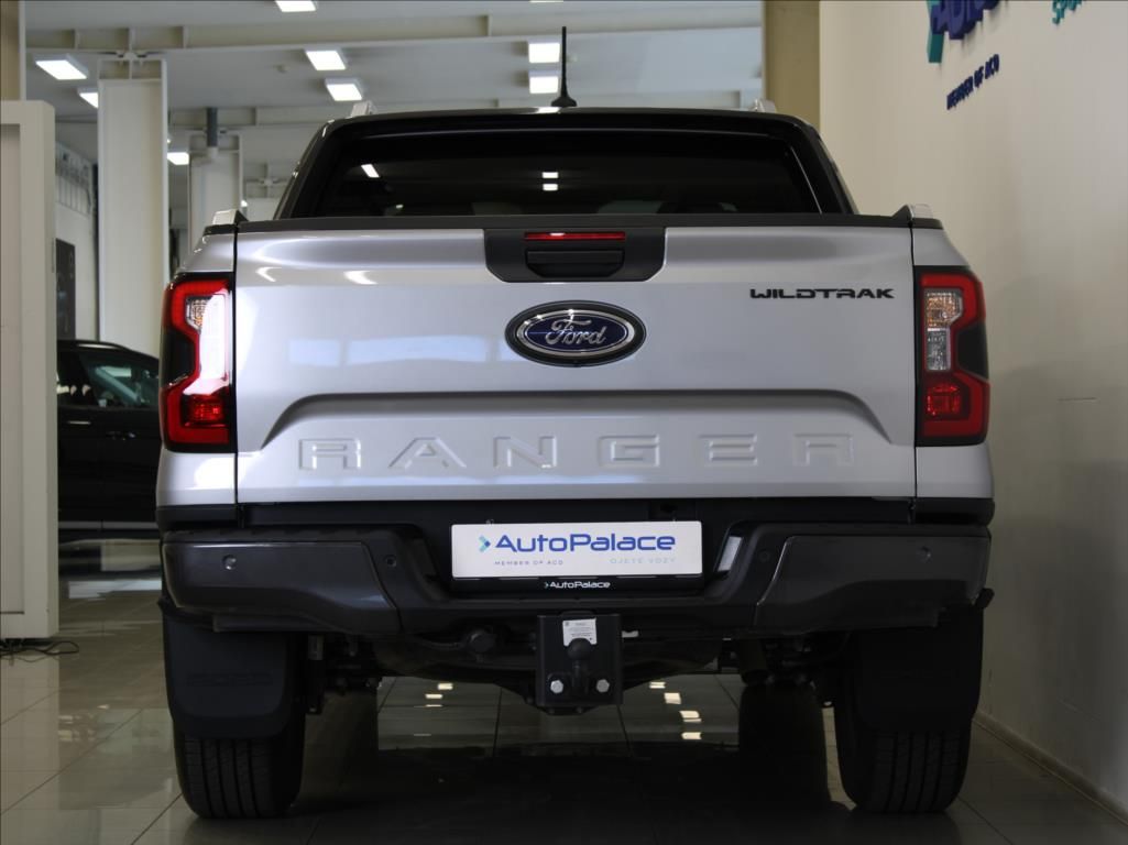 Ford Ranger, 3,0 EcoBlue V6 Wildtrack ČR - fotka 4