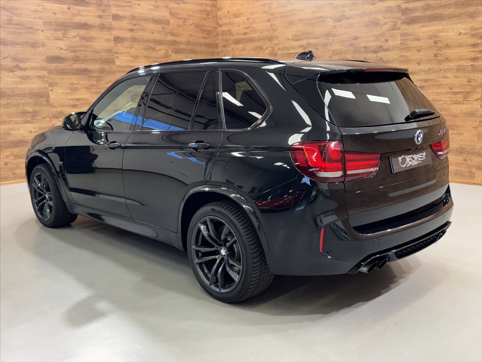 BMW X5, M BANG&OLUFSEN DVD HUD - fotka 2