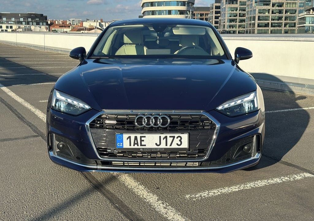 Audi A5, 45 TFSI 4x4 180kW Matrix