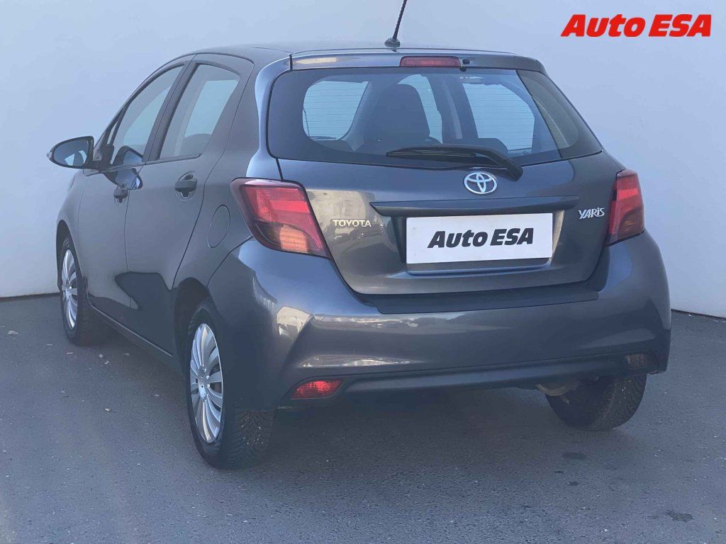 Toyota Yaris, 1.0 - fotka 6