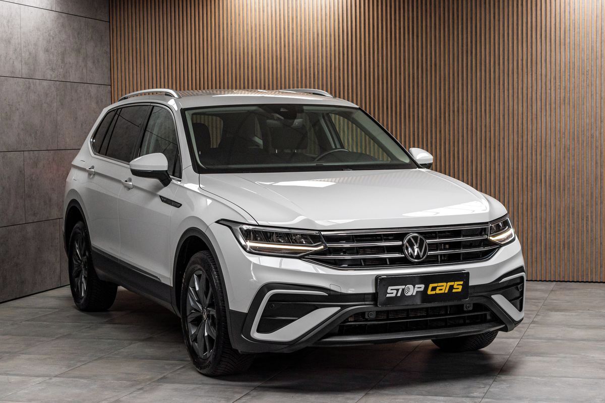 Volkswagen Tiguan Allspace, 1.5 TSI DSG*VIRTUAL*DPH*ČR 1.M - fotka 3