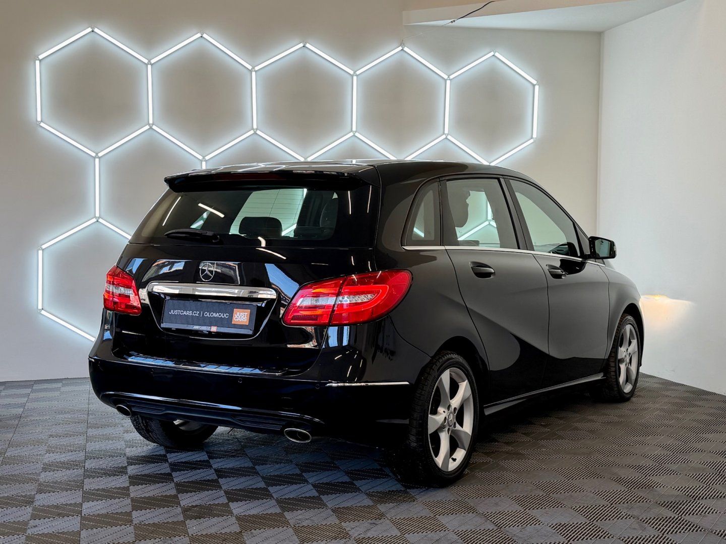 Mercedes-Benz Třídy B, 180 CDi AUTOMAT/GPS NAVI - fotka 4