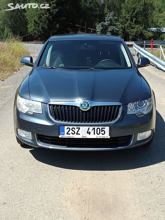 Škoda Superb, 1,8 TSI-Servisováno