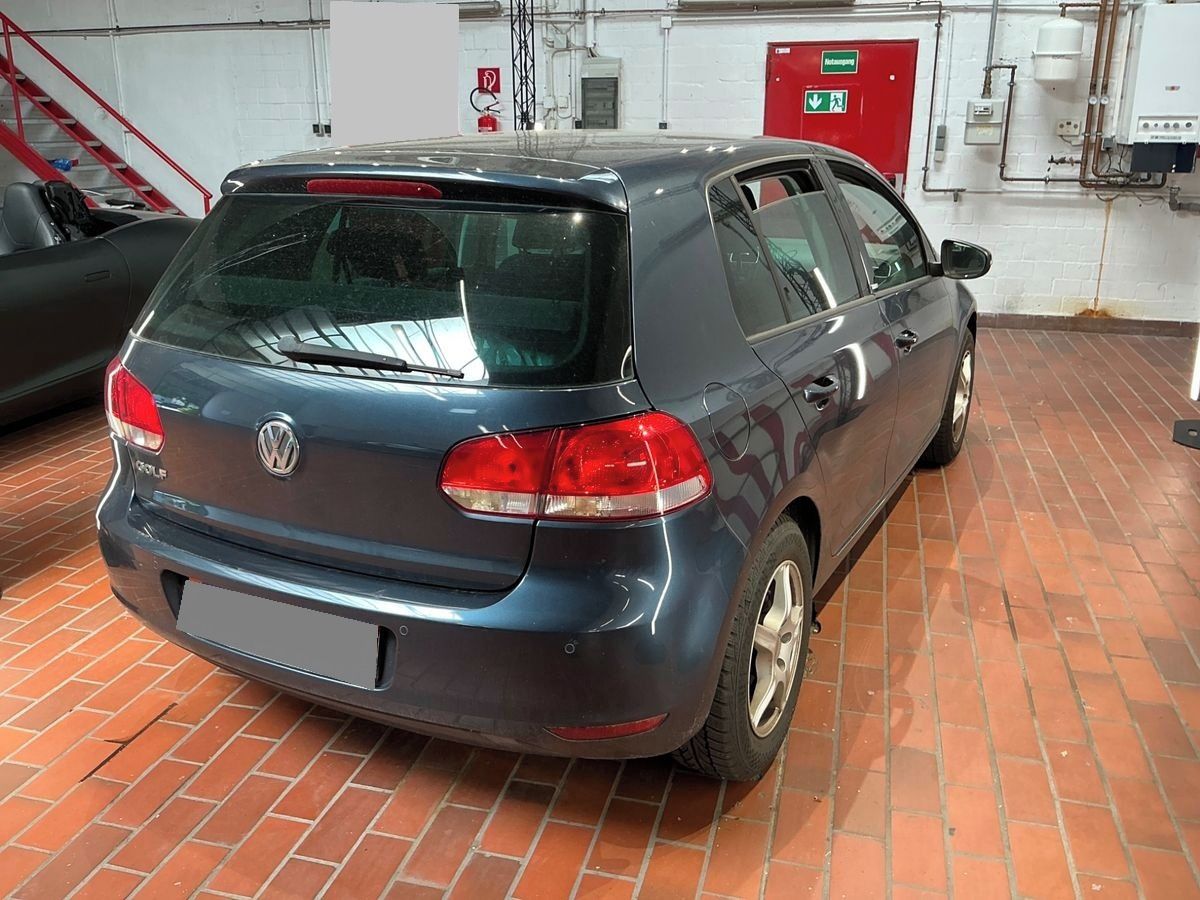 Volkswagen Golf, 6 1.4MPi 59KW STYLE MF VOLANT - fotka 5