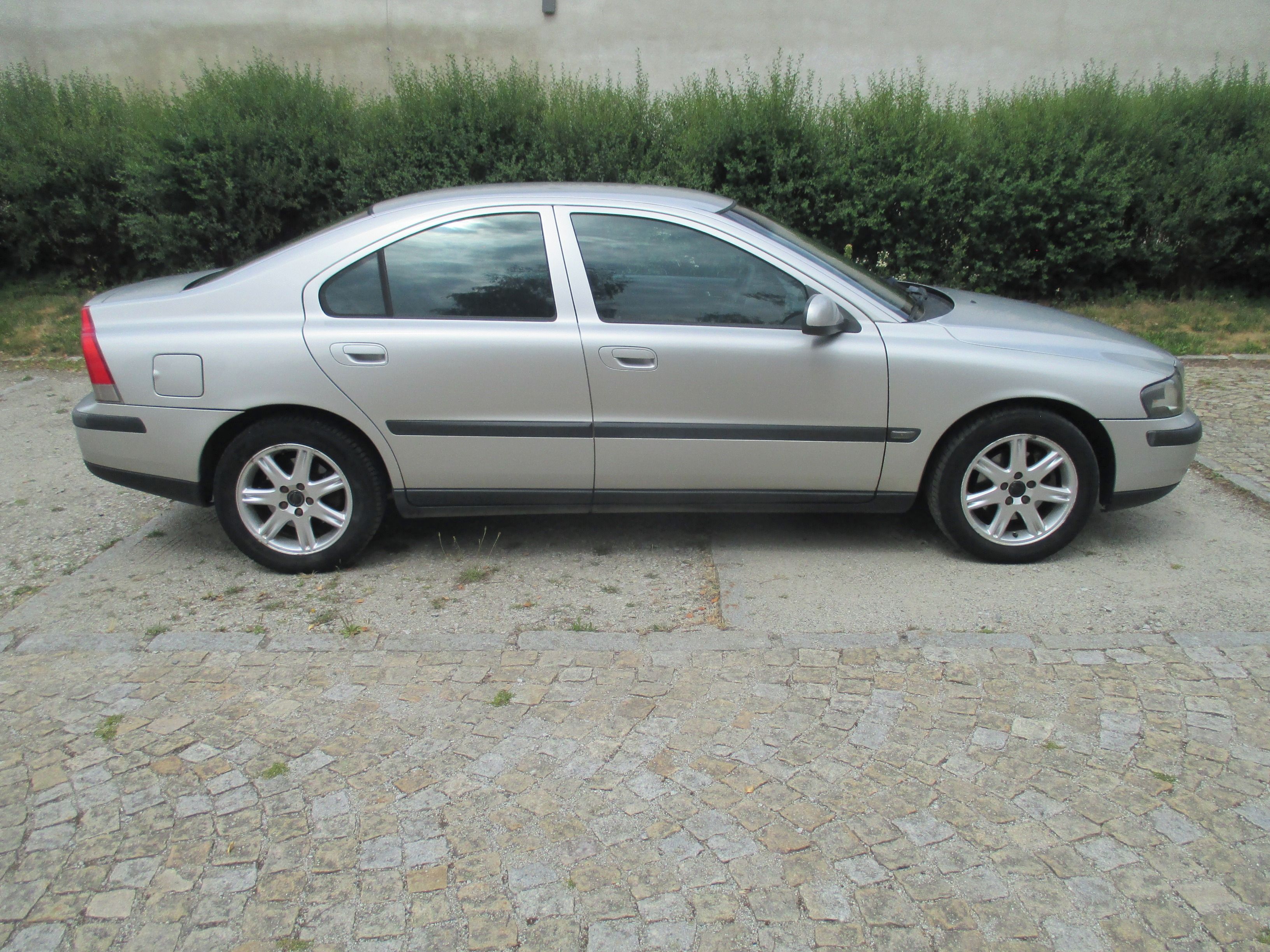 Volvo S60, 2,4 RS 61 P2  benzin 125 kw - fotka 2