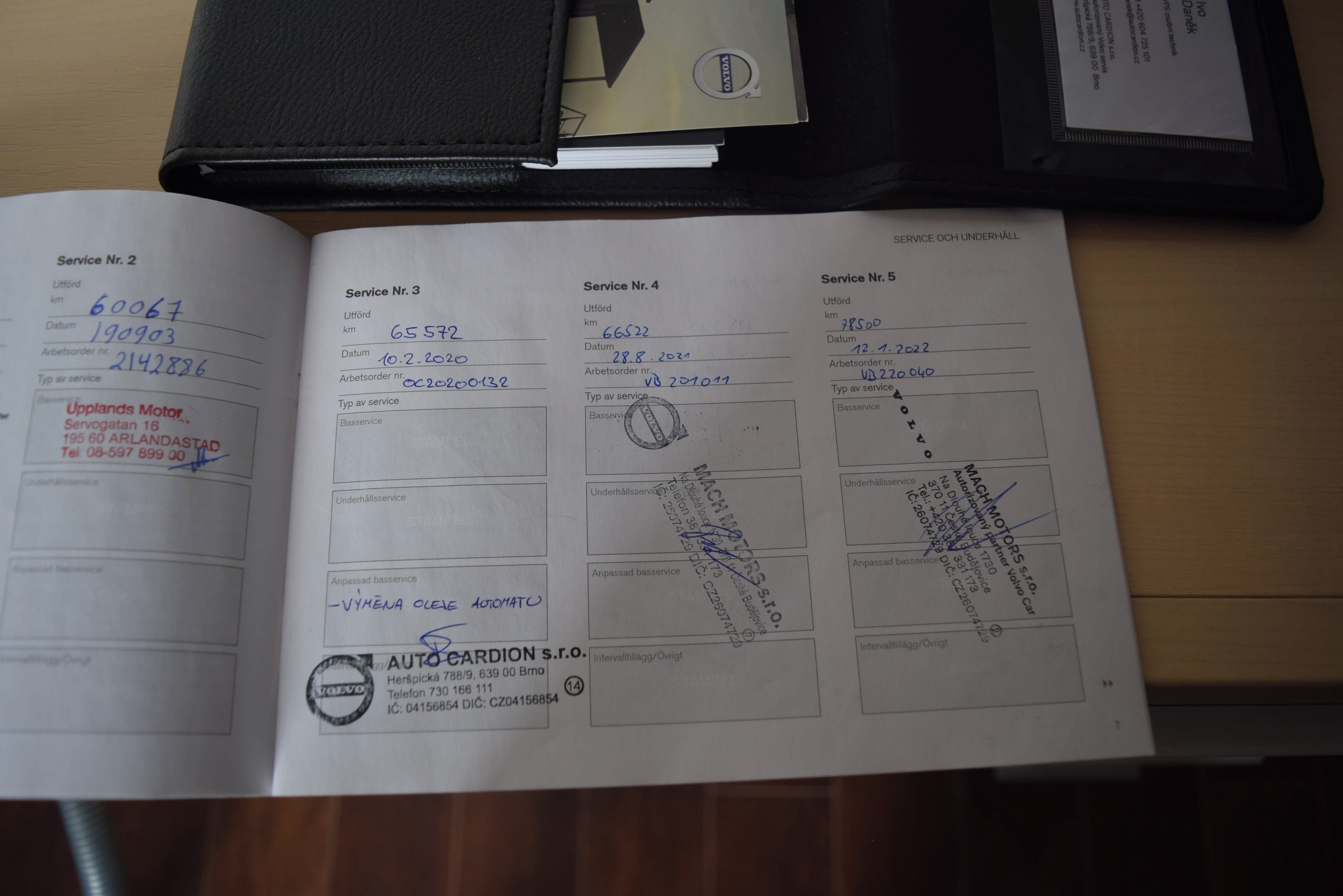 Volvo XC60, po servisu + zimní sada kol - fotka 6