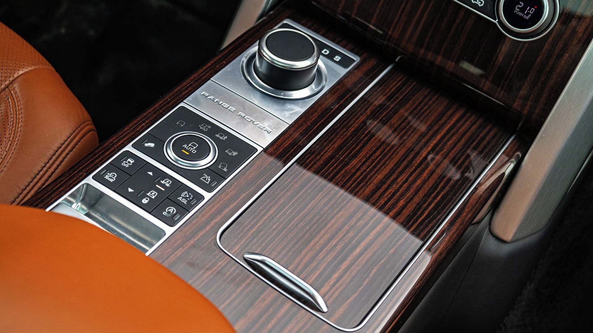 Land Rover Range Rover, Autobiography 4.4 SDV8 250 kW - fotka 3