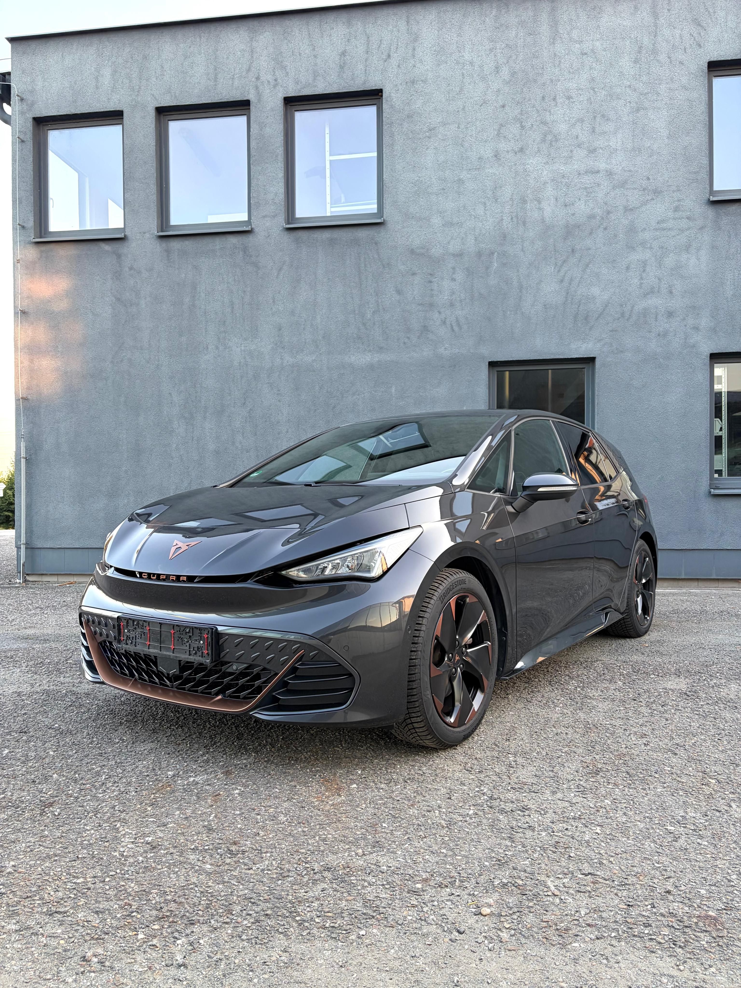 Cupra Born, 62kWh 150kw TEPELKO SoH 93,3% - fotka 2