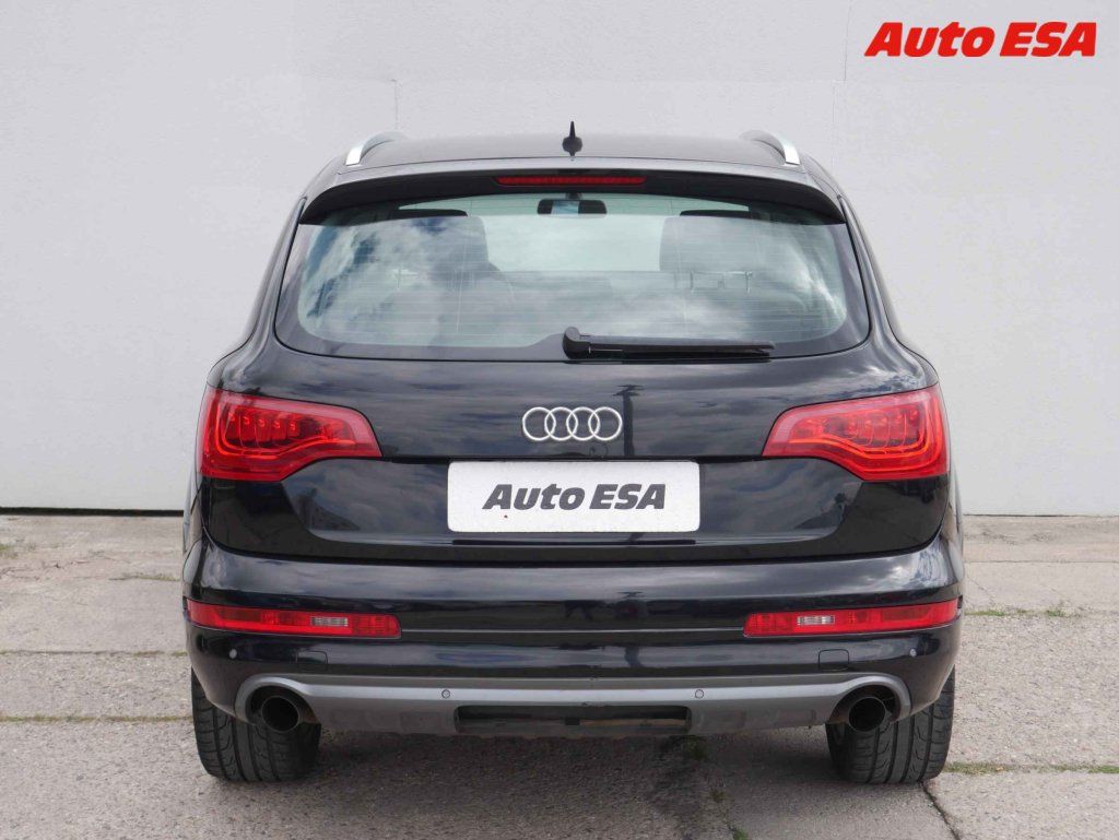 Audi Q7, 3.0 TDi - fotka 5