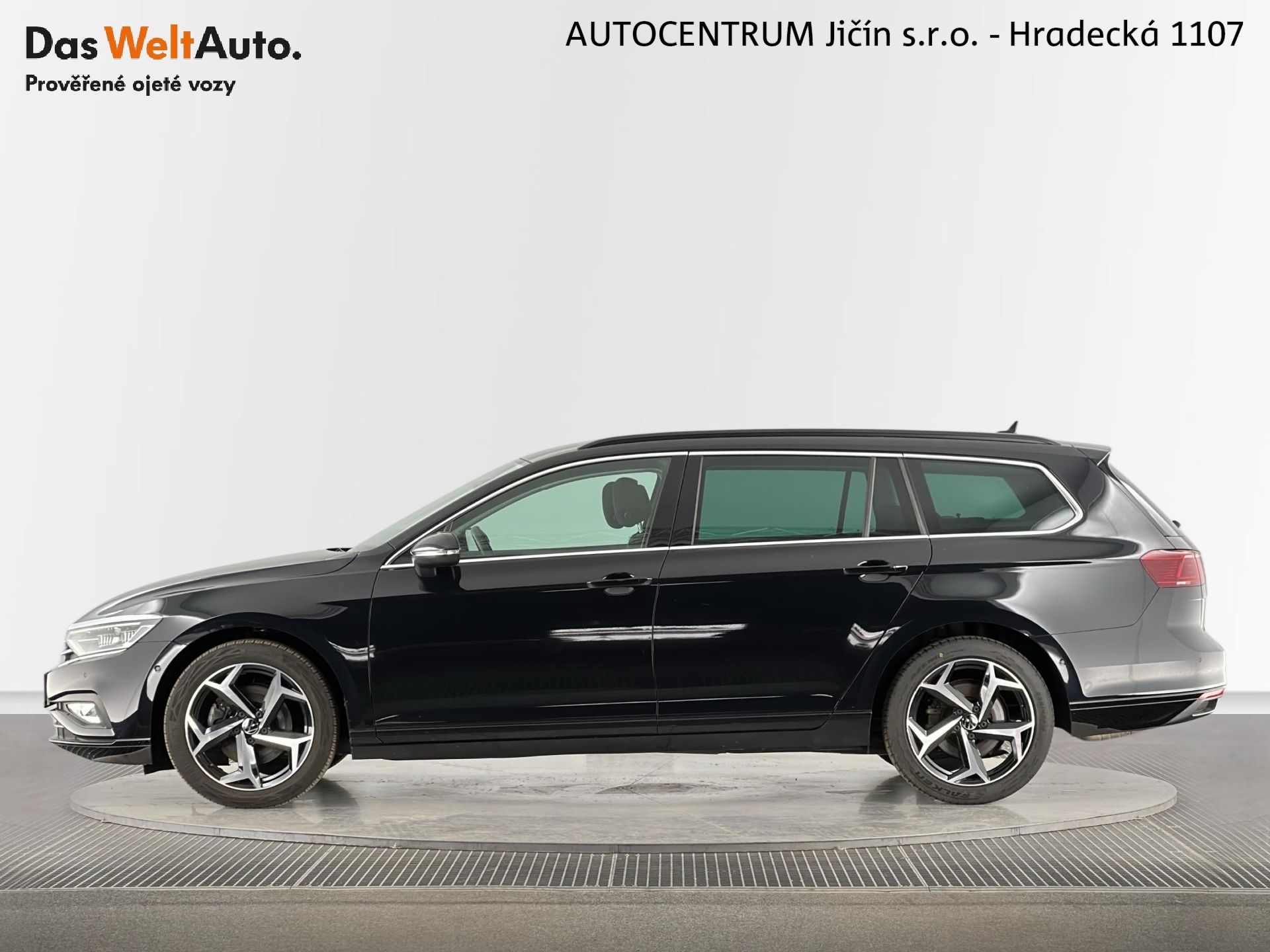 Volkswagen Passat, Business 2.0 TSI 140kW DSG - fotka 3