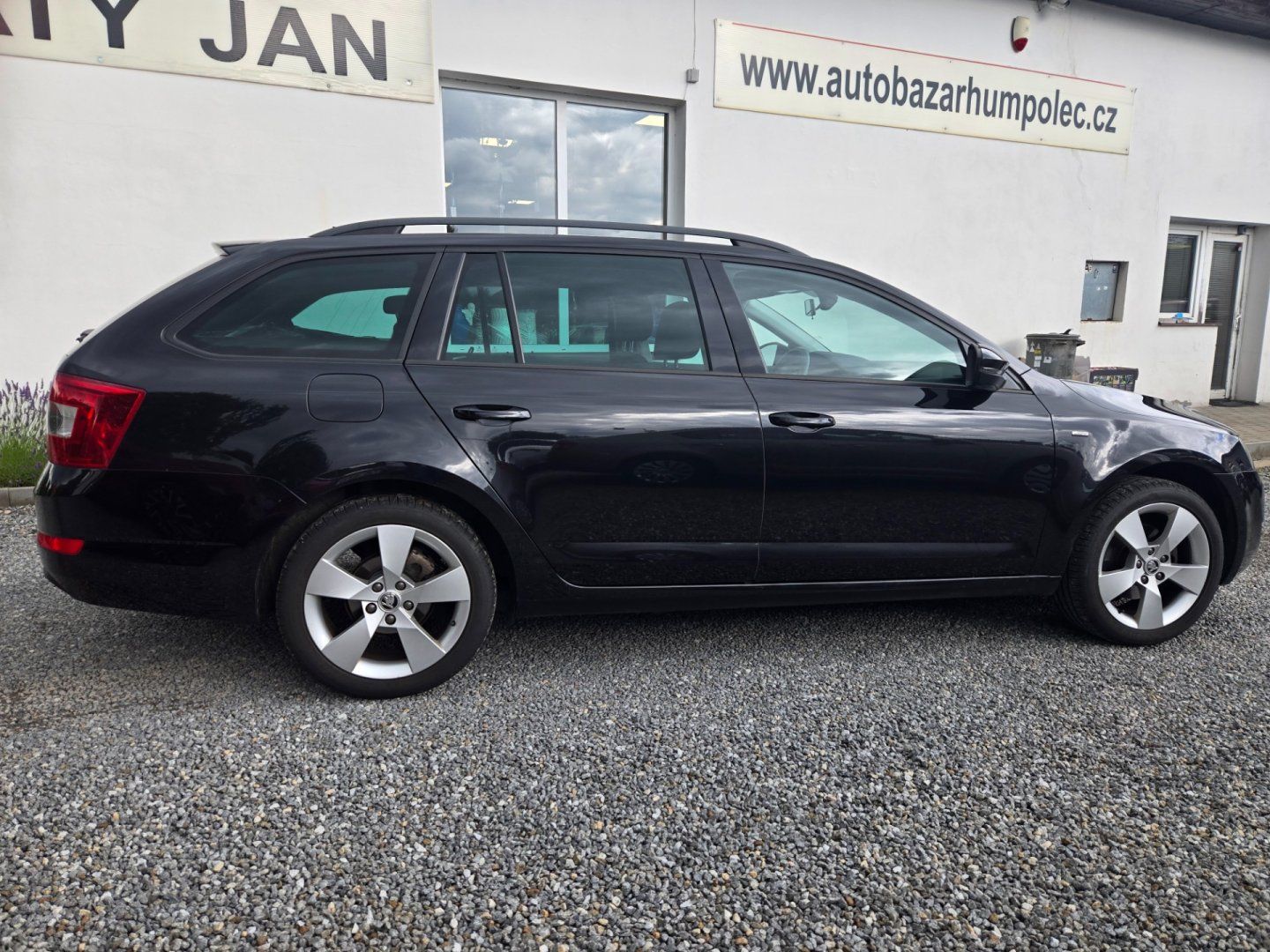 Škoda Octavia, 2.0 TDI JOY Navi,TOP - fotka 2