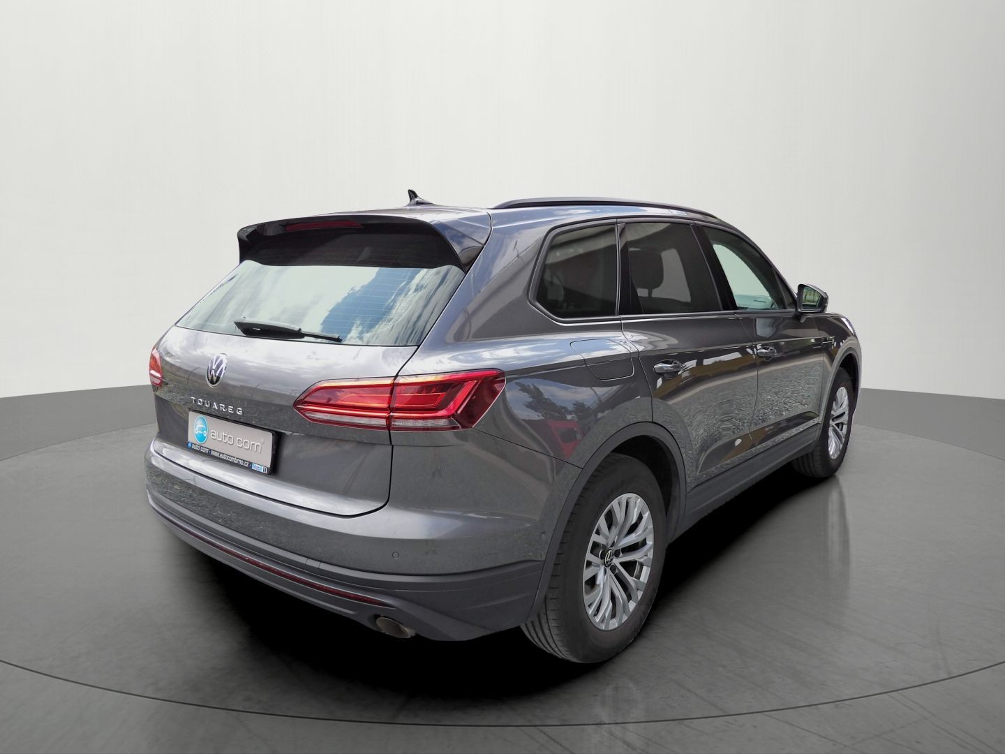 Volkswagen Touareg, 3.0TDI V6 8°AT 4x4 Tažné ČR - fotka 4