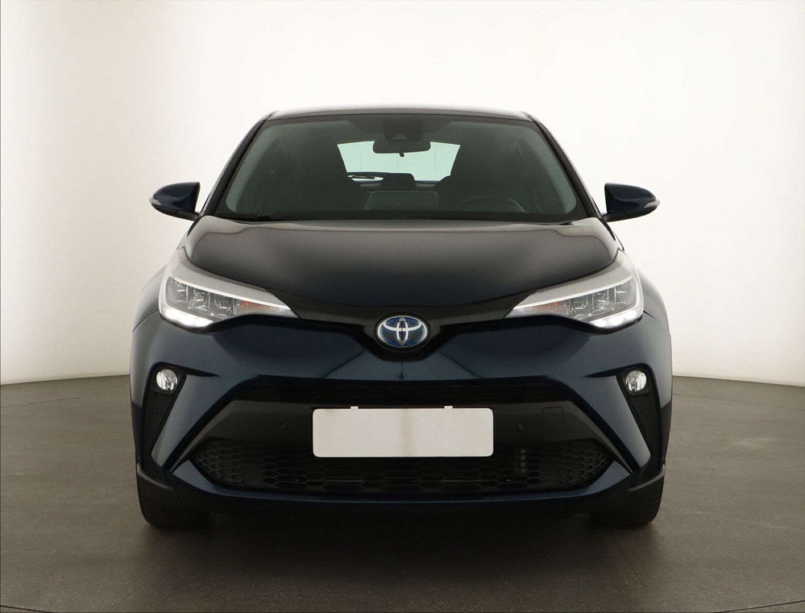 Toyota C-HR, 1.8 Hybrid, COMFORT - fotka 2