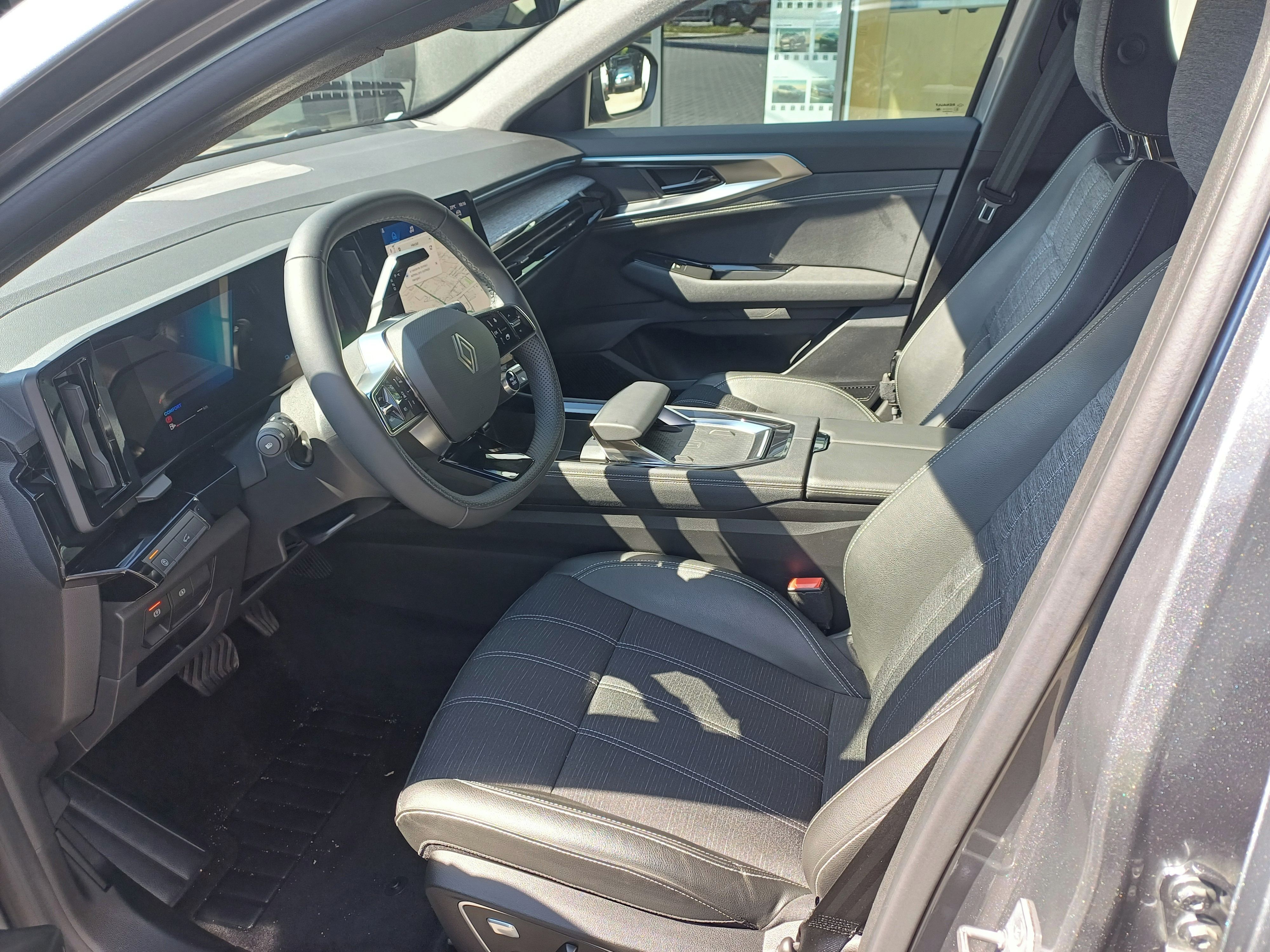 Renault Austral, techno E-Tech full hybrid 200 - fotka 6