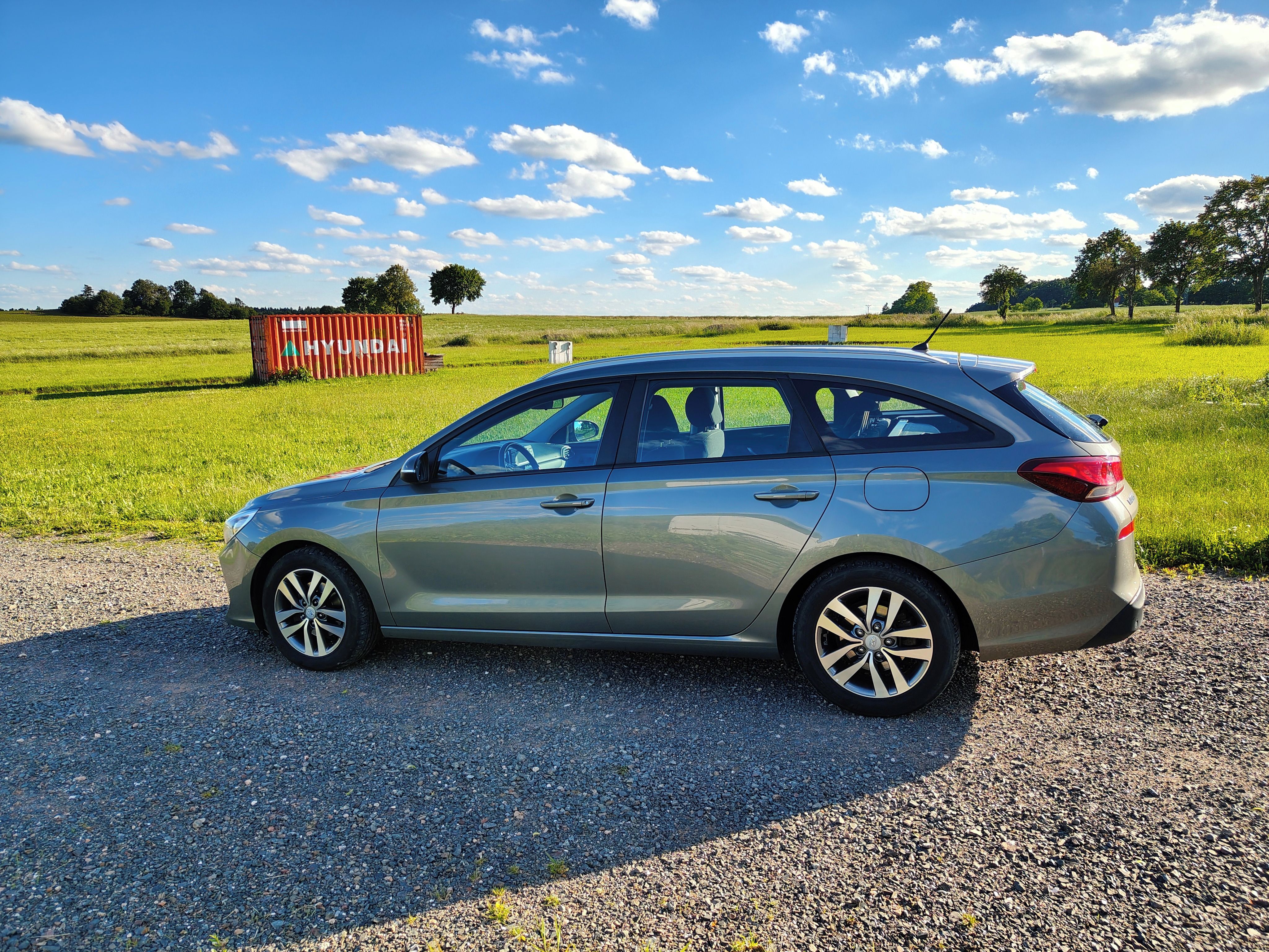 Hyundai i30, Hyundai i30 kombi 1.6 CRDi - fotka 4