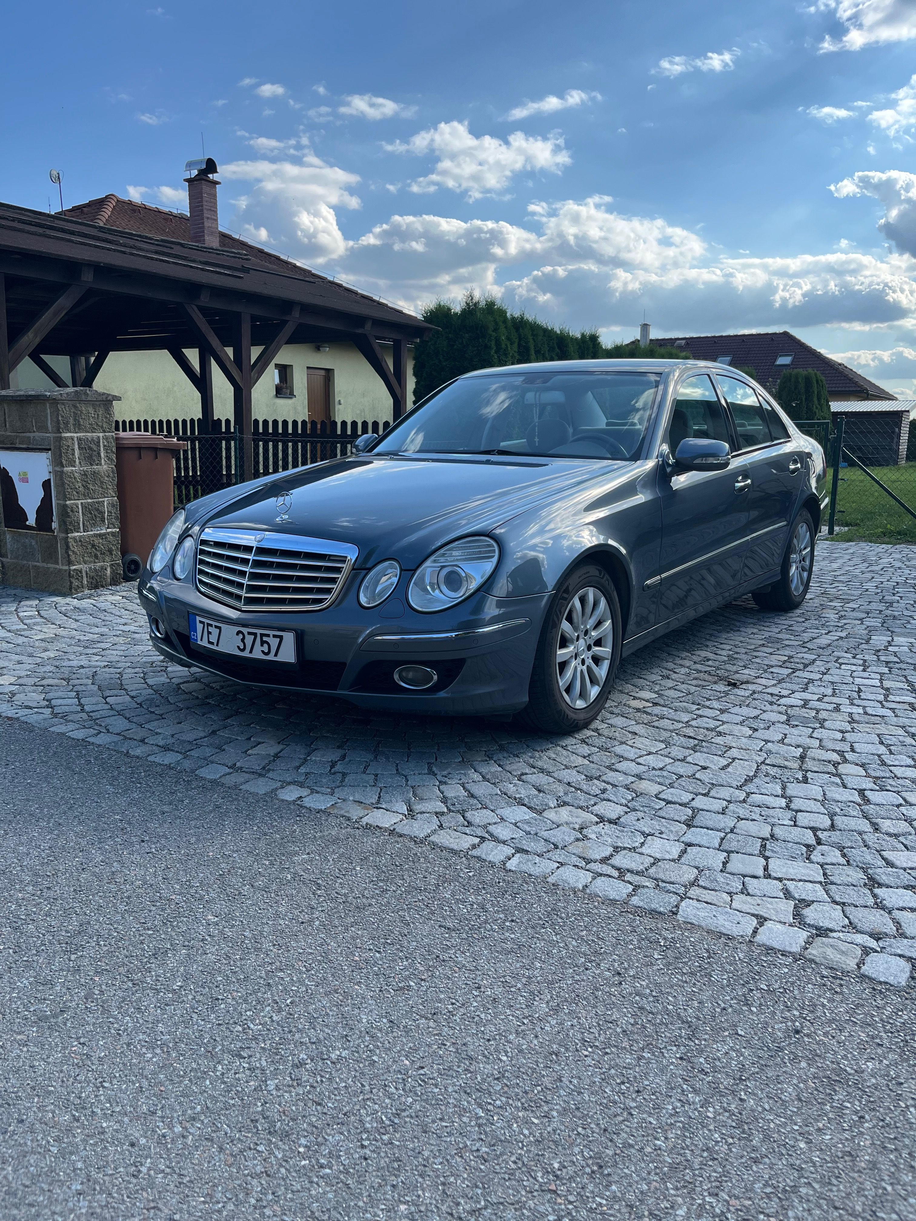 Mercedes-Benz Třídy E, E280CDI