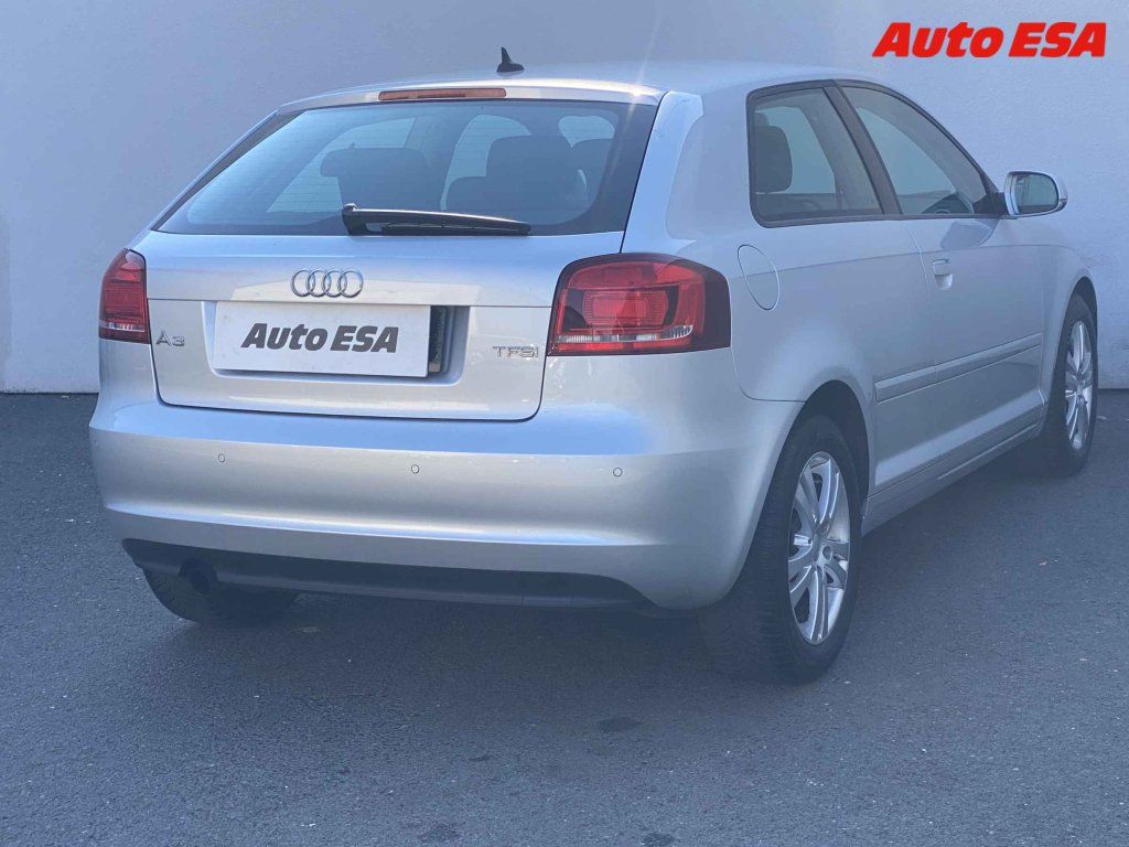 Audi A3, 1.2 TFSi,Attraction - fotka 4