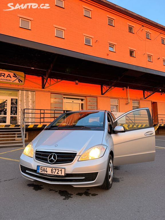Mercedes-Benz Třídy A, Mercedes-Benz A 180 2009
