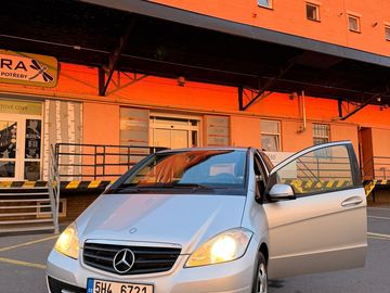 Mercedes-Benz A 180 2009