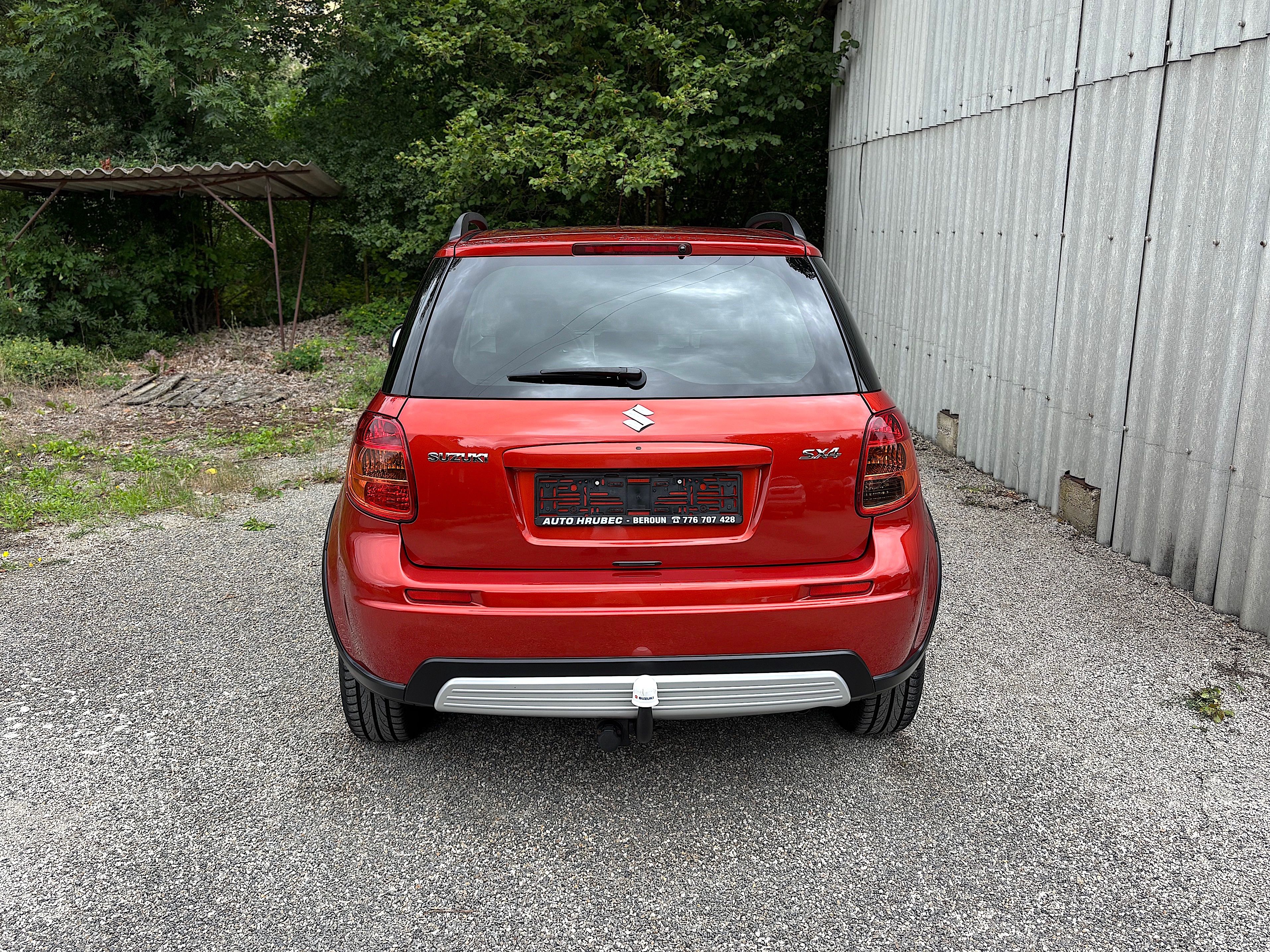 Suzuki SX4, 1.6 VVT COMFORT TAŽNÉ PĚKNÉ ! - fotka 5