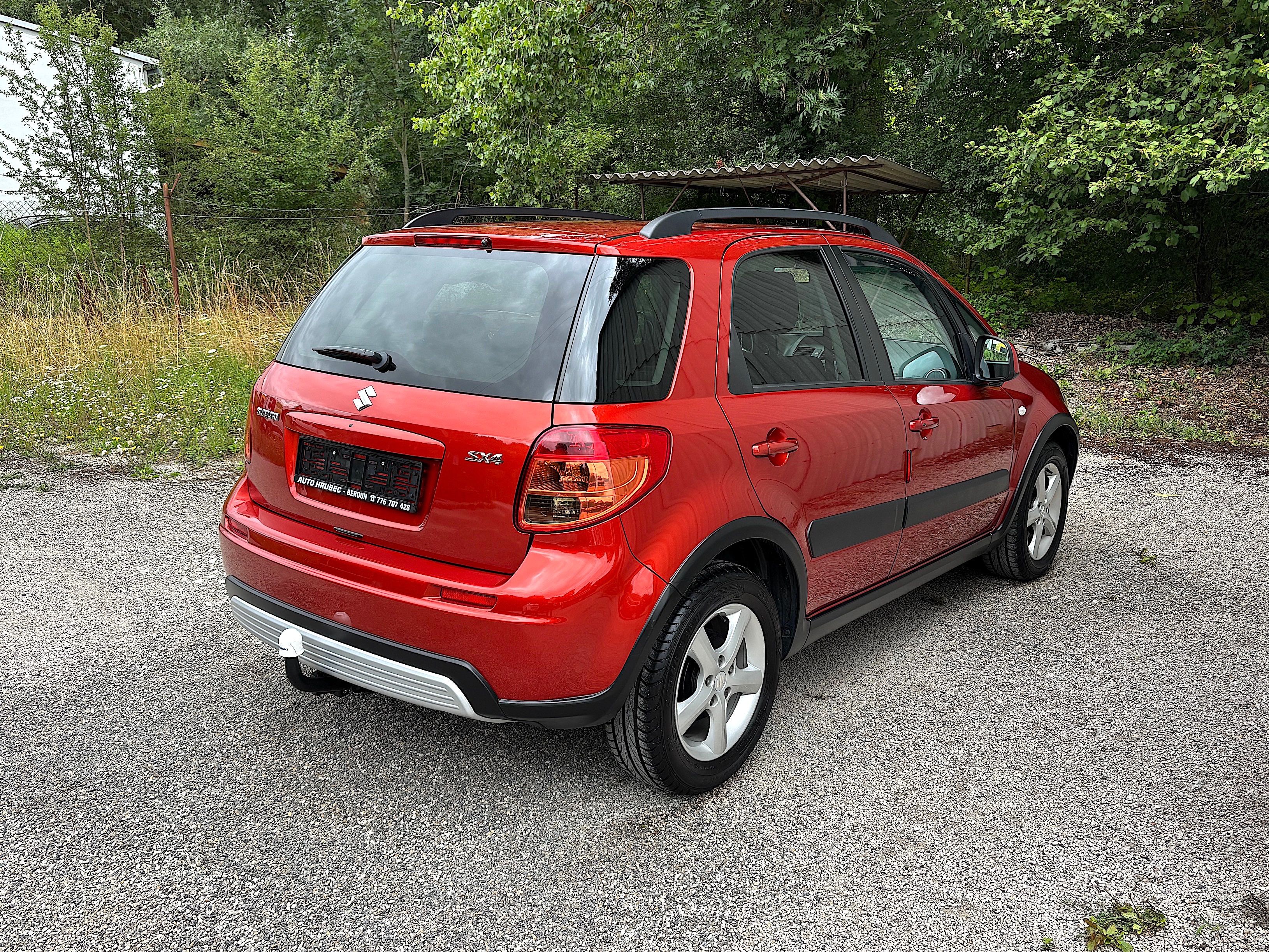 Suzuki SX4, 1.6 VVT COMFORT TAŽNÉ PĚKNÉ ! - fotka 6