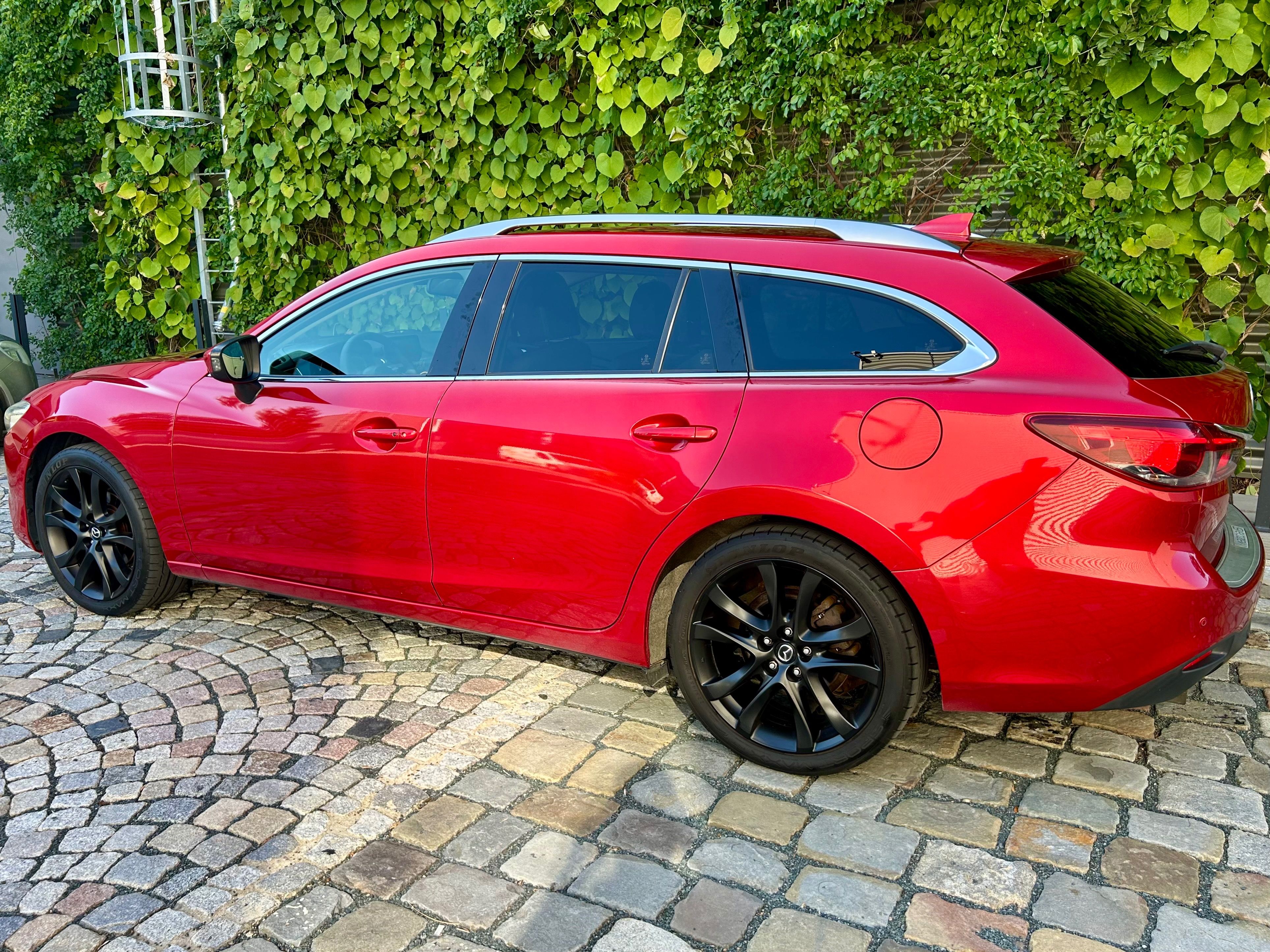 Mazda 6, 2.5 141KW KUŽE-BOSE-LED-TAŽNÉ - fotka 6