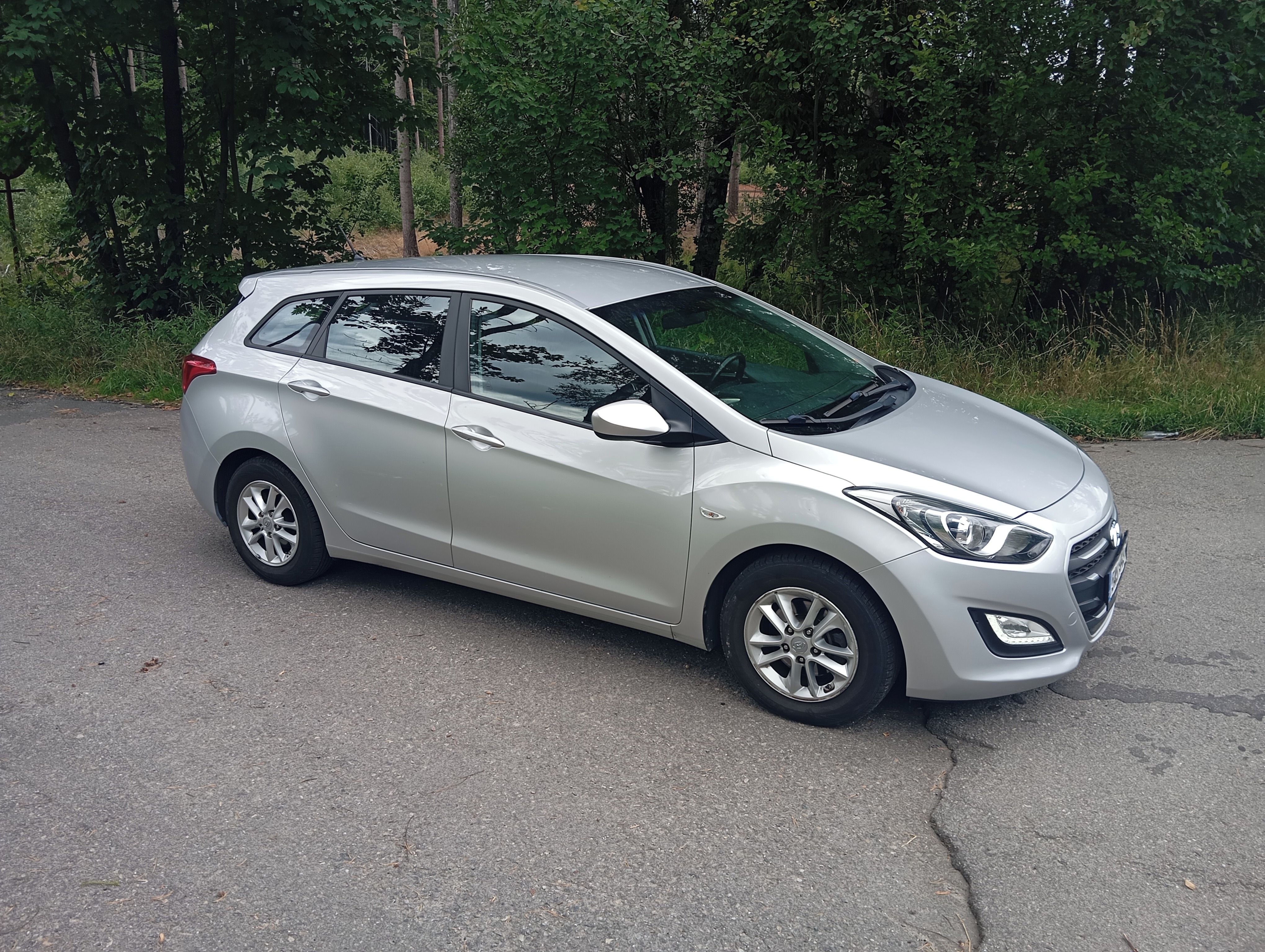 Hyundai i30, I30 169000km odpočet DPH - fotka 4