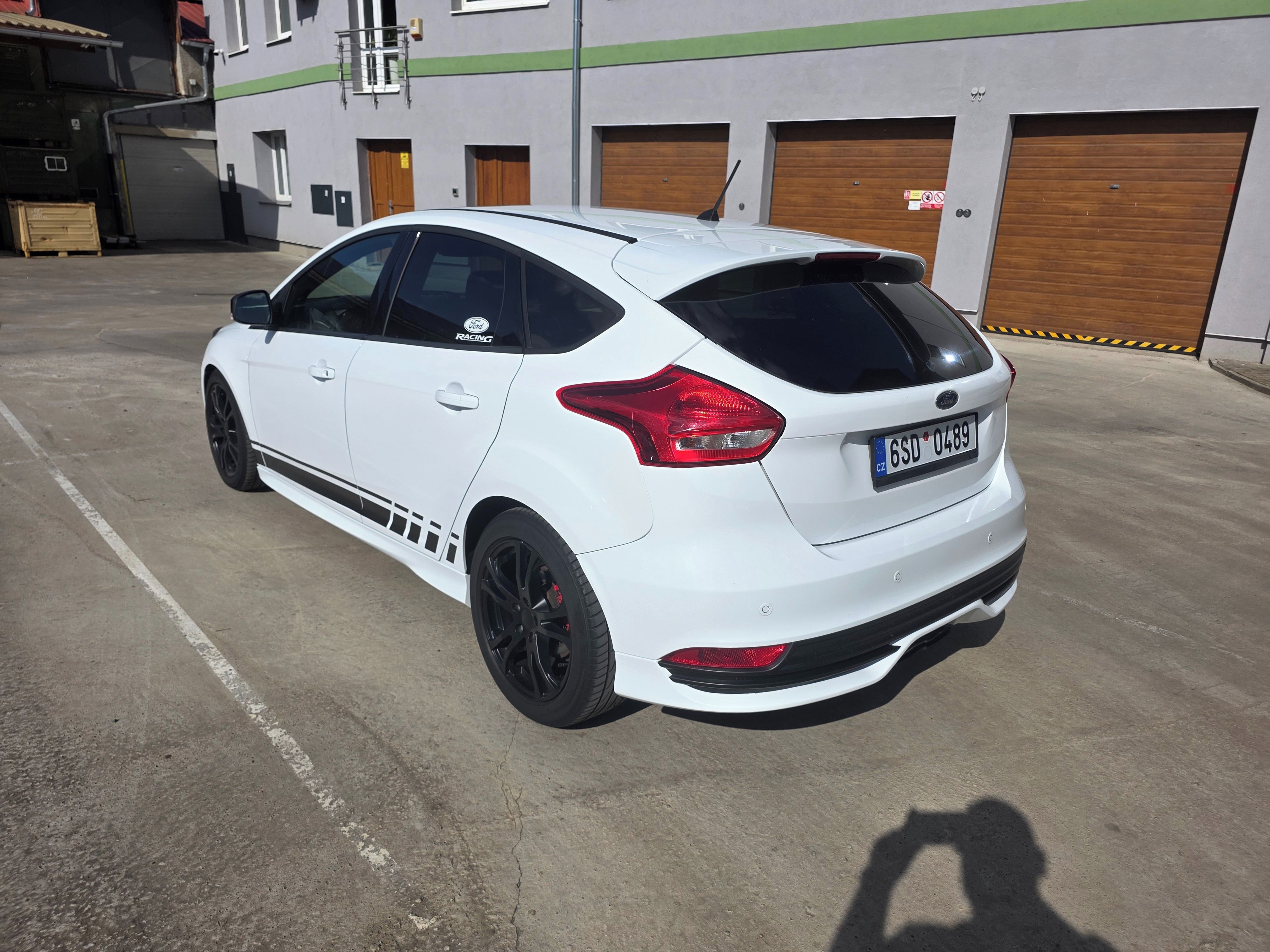 Ford Focus, ST250 MK3 - fotka 5
