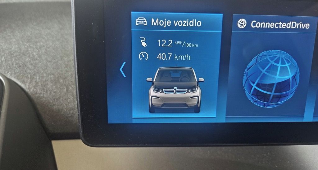 BMW i3, BMW i3s 120 Ah, 42,2 kWh - fotka 2
