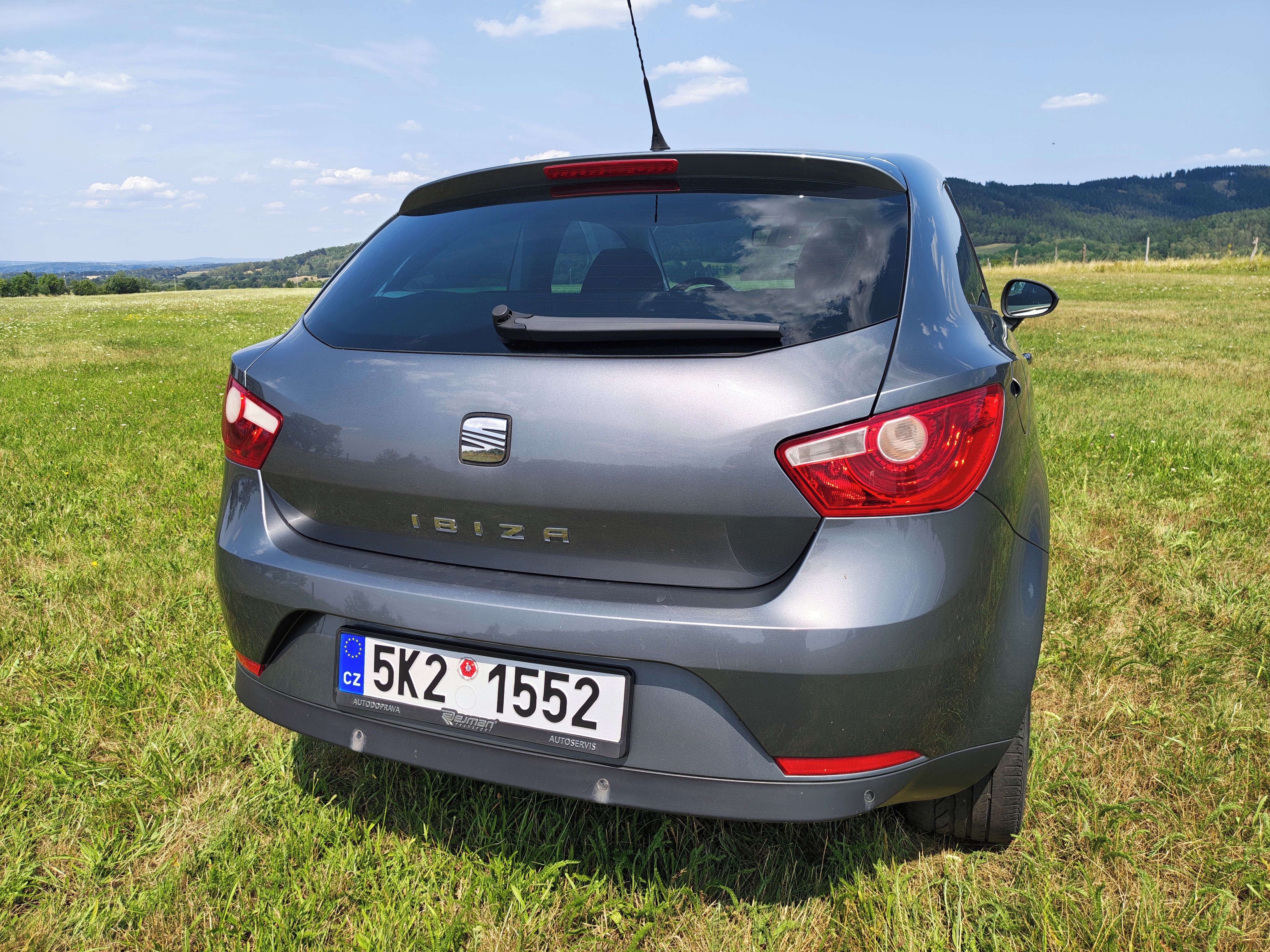 Seat Ibiza, 1,6 TDI 77KW ESP/DIGI KLIMA - fotka 5