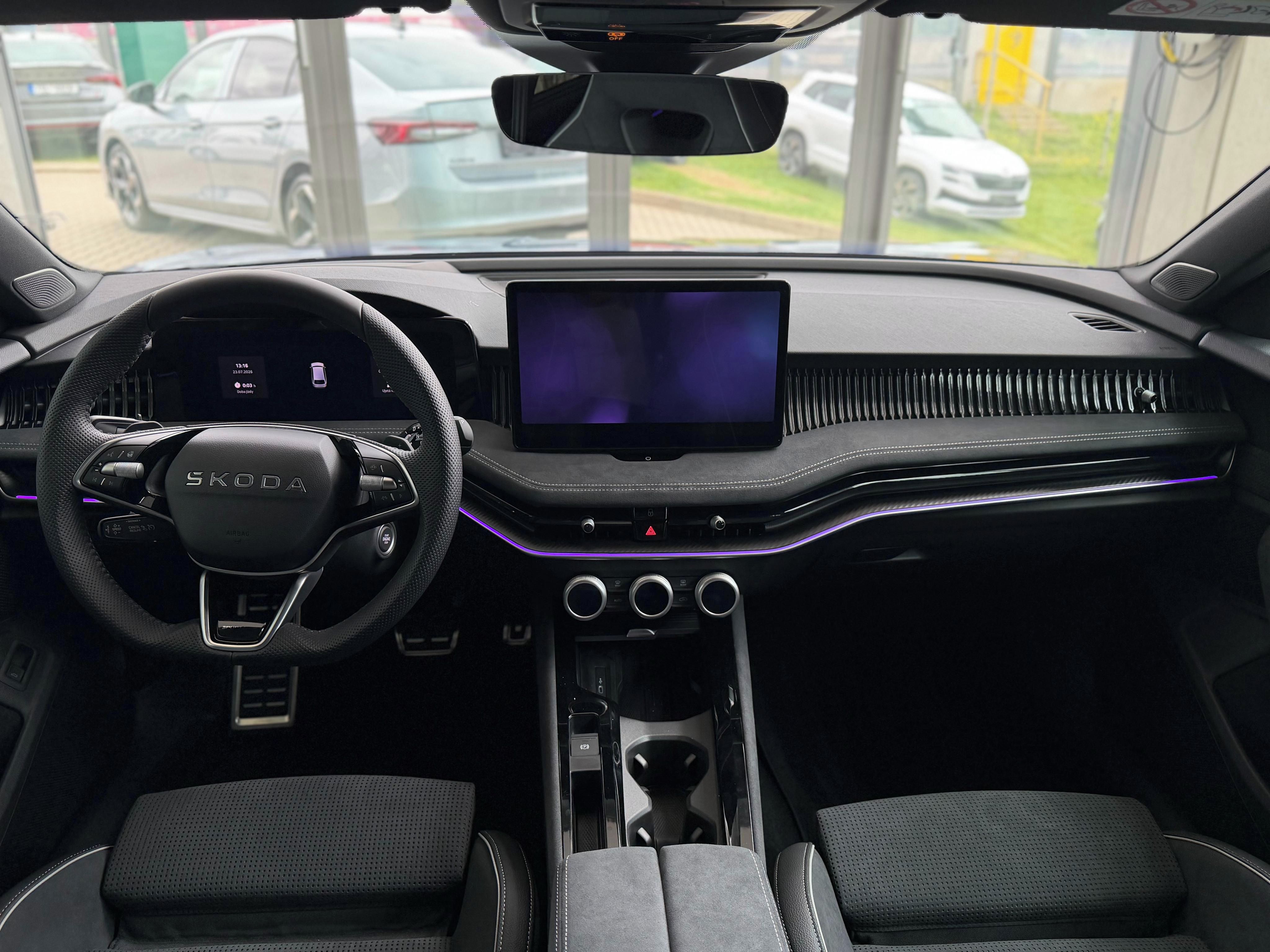 Škoda Superb, 2,0 TDI 142 kW 4X4 DSG - fotka 5