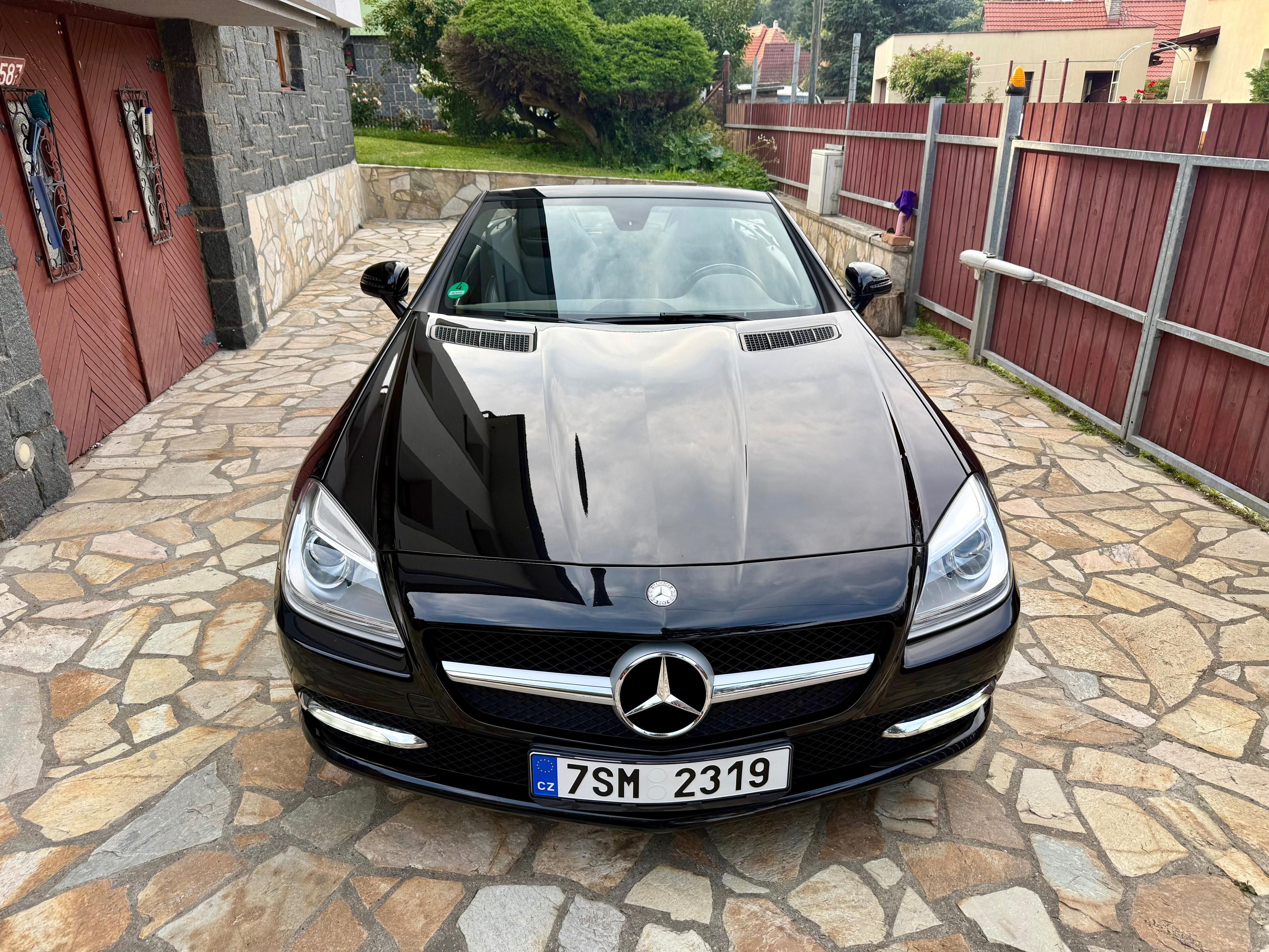 Mercedes-Benz SLK, 200 CGI 135 KW AVANTGARDE - fotka 4