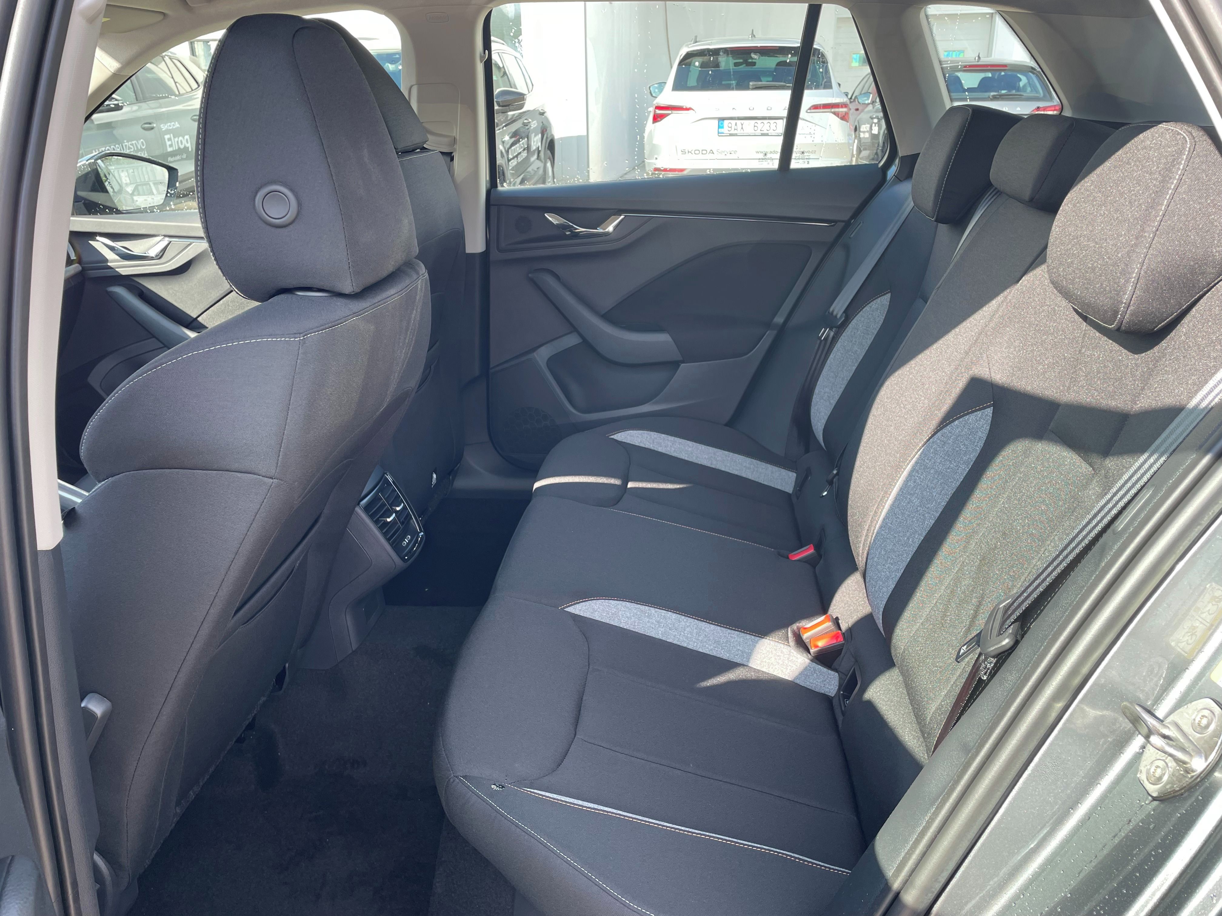 Škoda Kamiq, 1.0 TSI 85 kW, DSG Classic - fotka 6