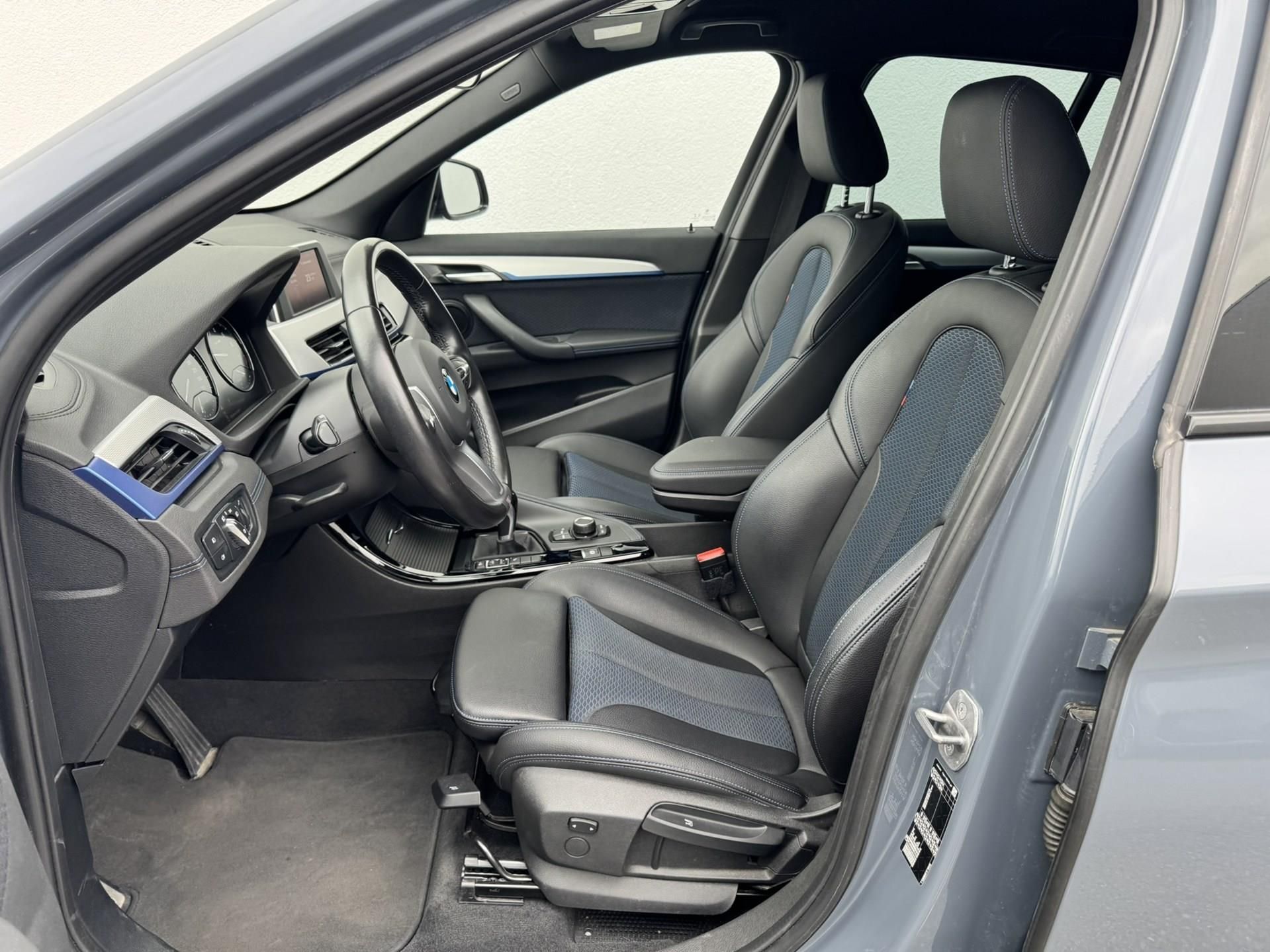 BMW X1, X1 sDrive18i Mpaket - fotka 6