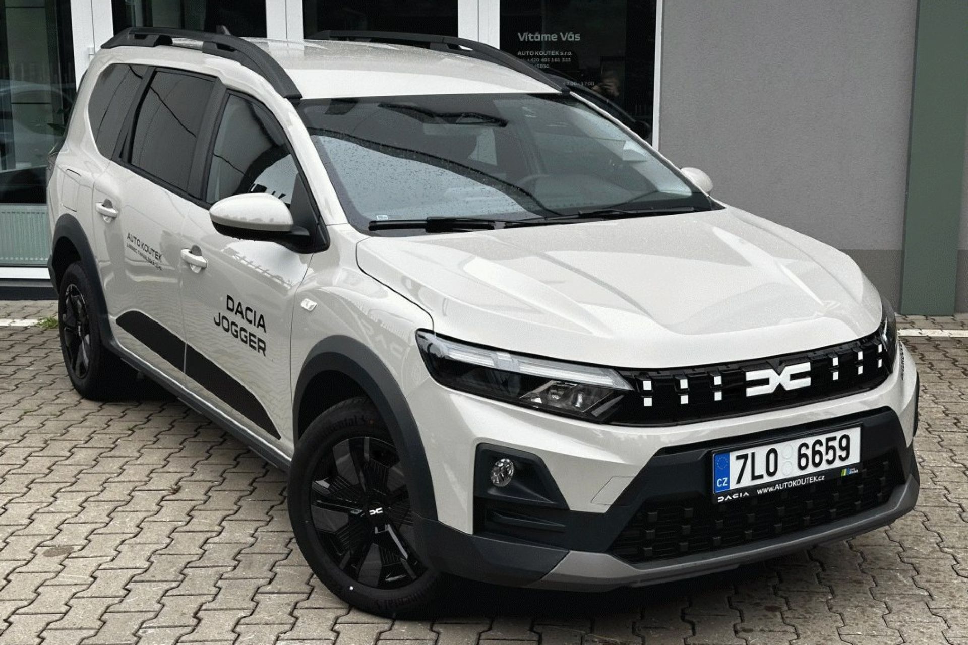 Dacia Jogger, Expression TCe 110 5 míst